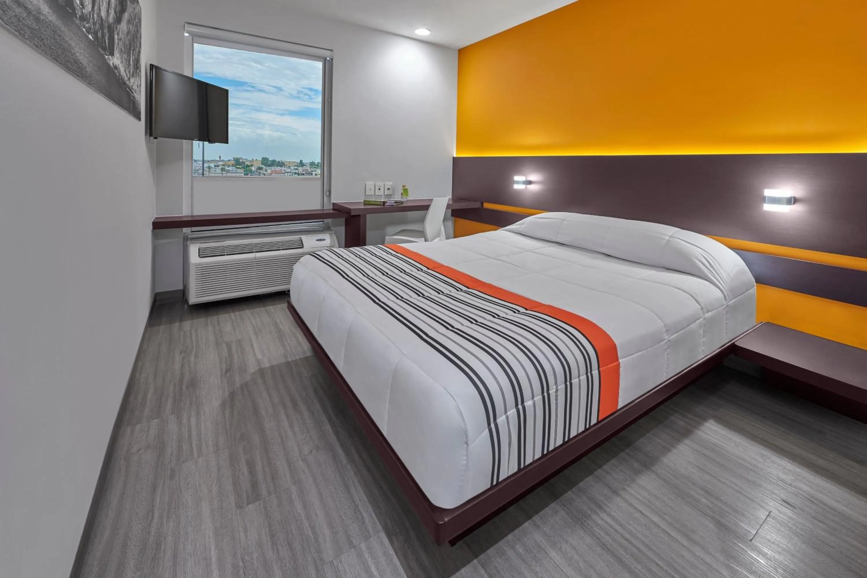 Bedroom, Bed in City Express Junior by Marriott Tuxtepec