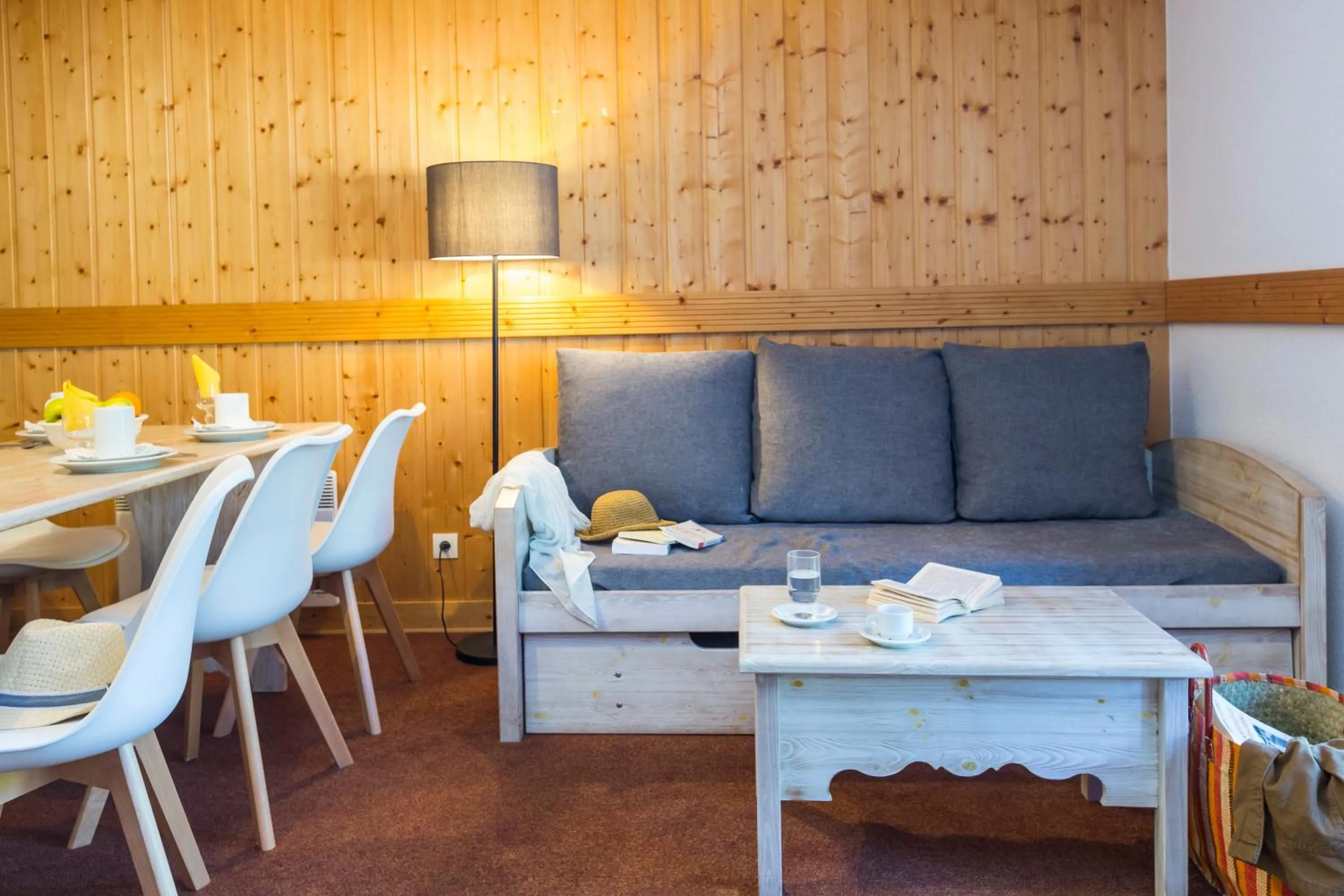 Seating area in Résidence Odalys Les Chalets de l'Arvan II