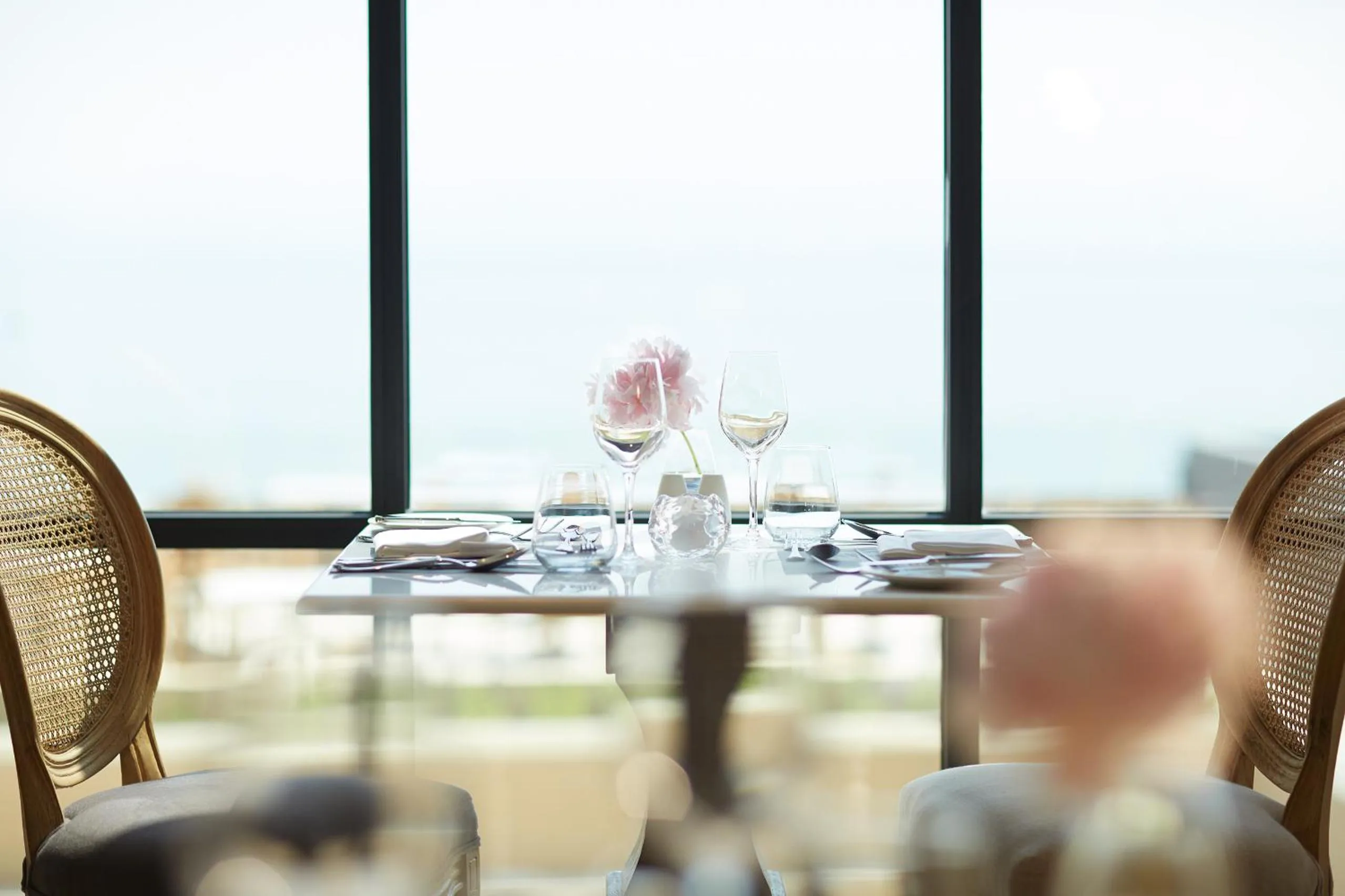 Restaurant/places to eat in Nido, Mar-Bella Collection an SLH hotel