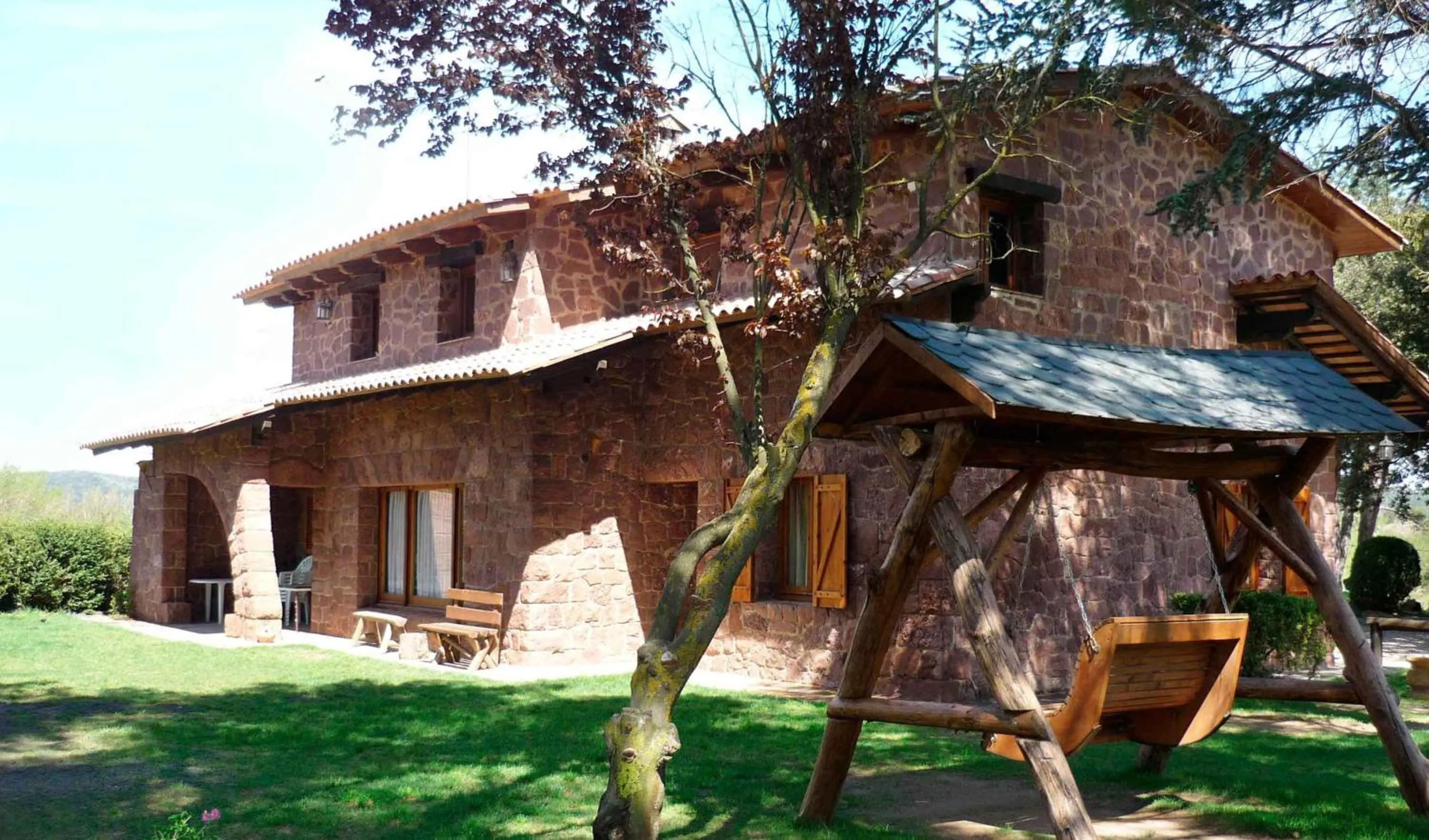 Property building in Xalet De Prades