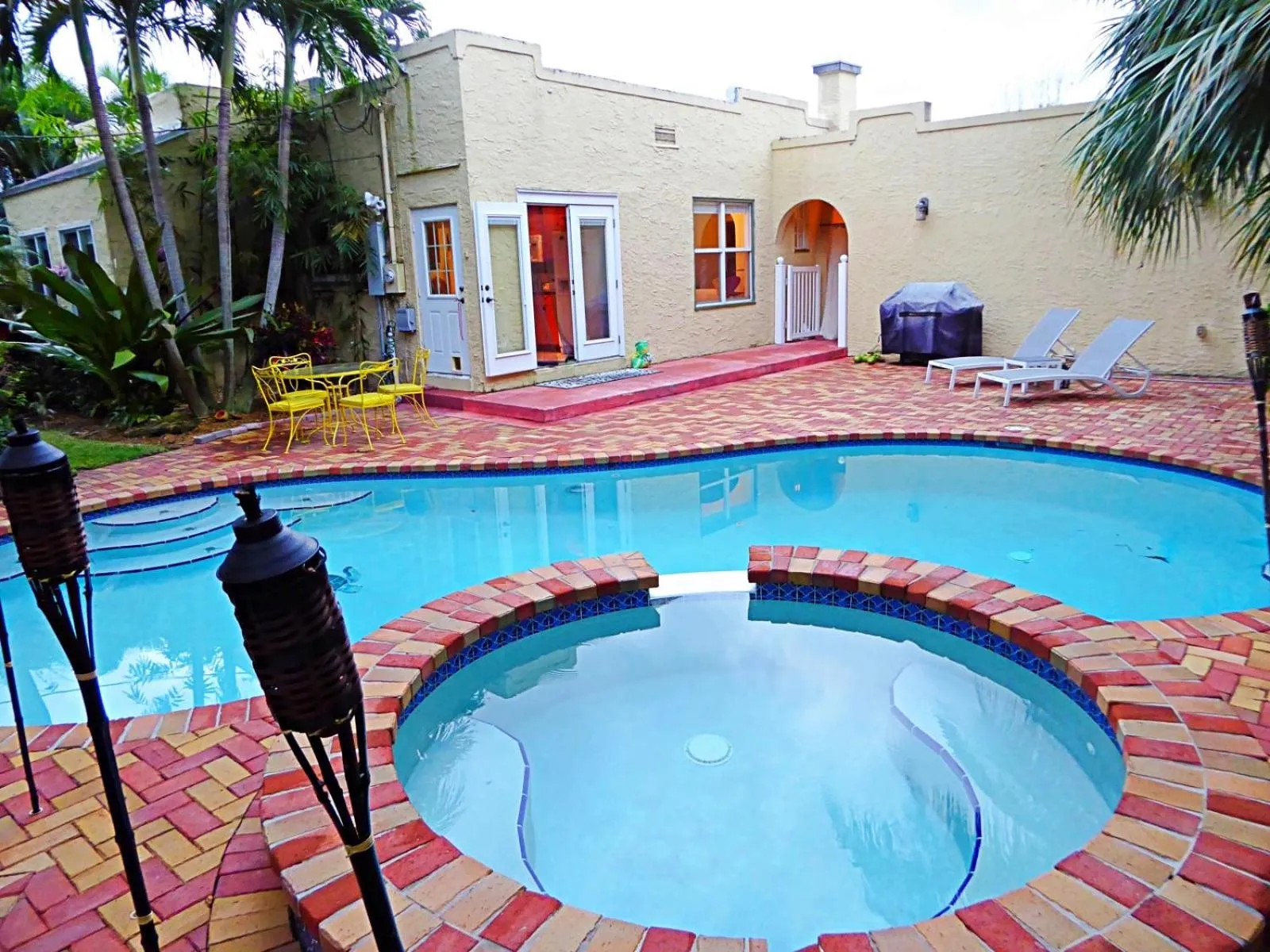 Magical villa -Private pool-spa & garden