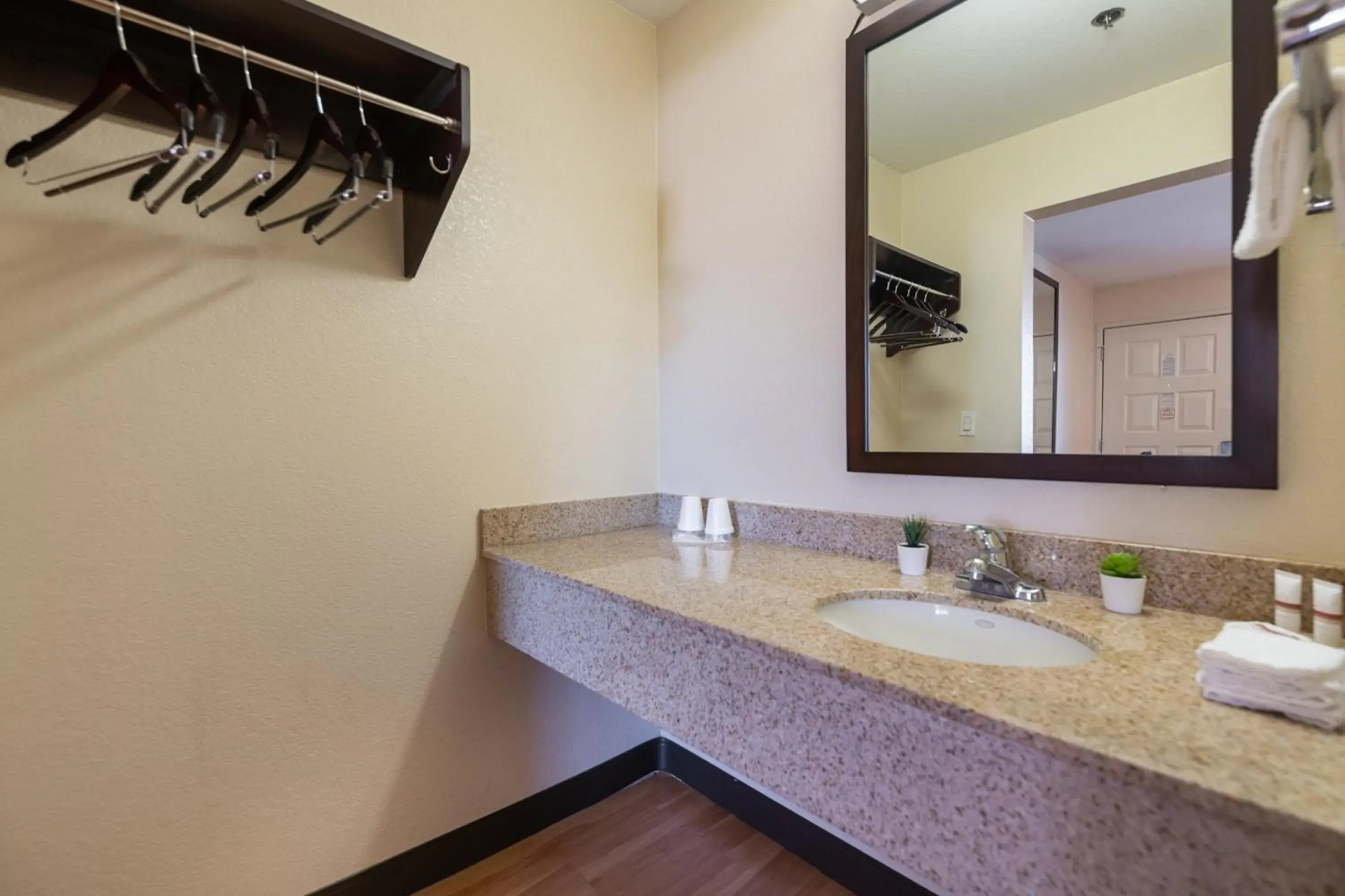 Bathroom in California Inn and Suites, Rancho Cordova