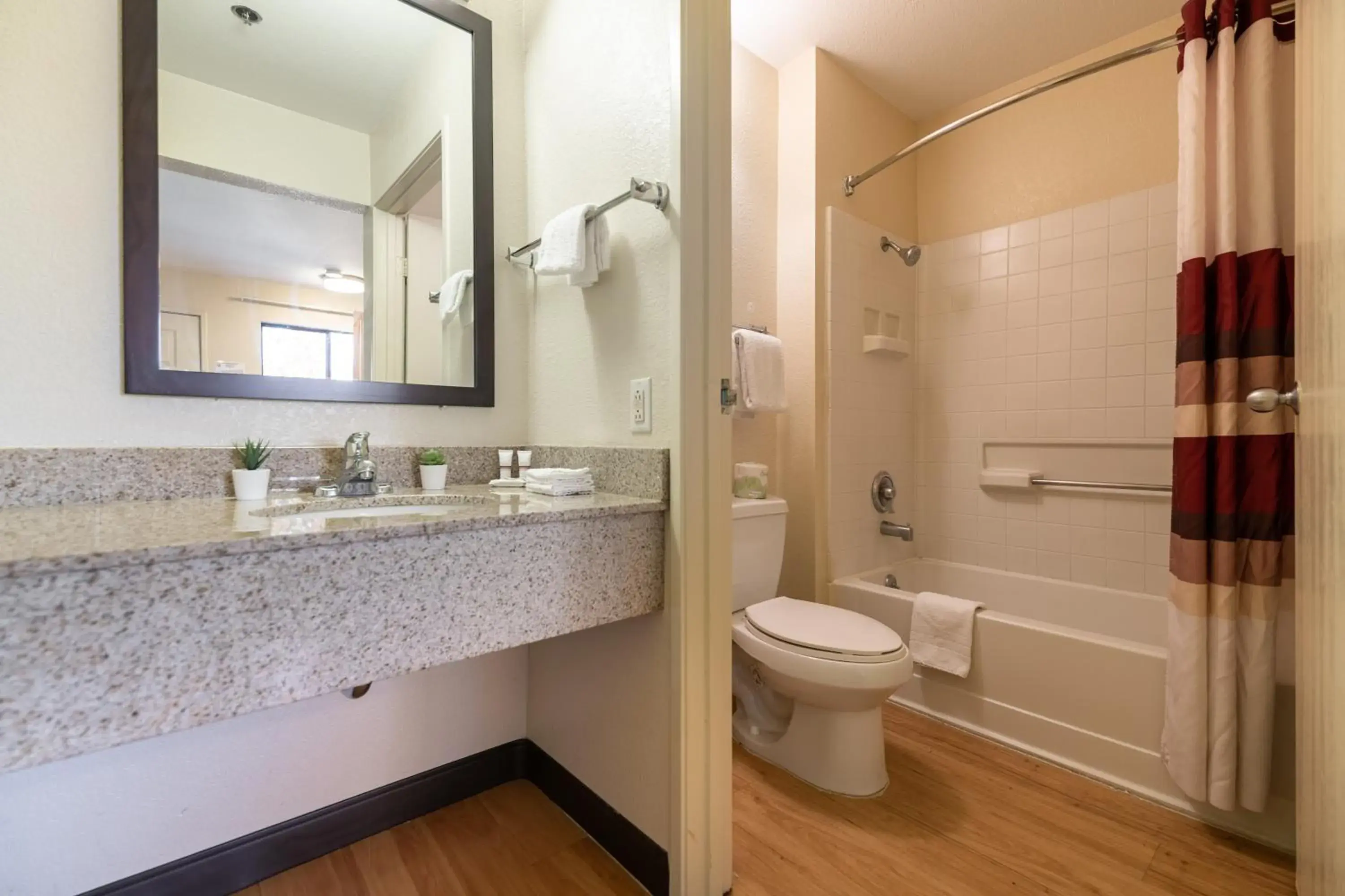 Bathroom in California Inn and Suites, Rancho Cordova