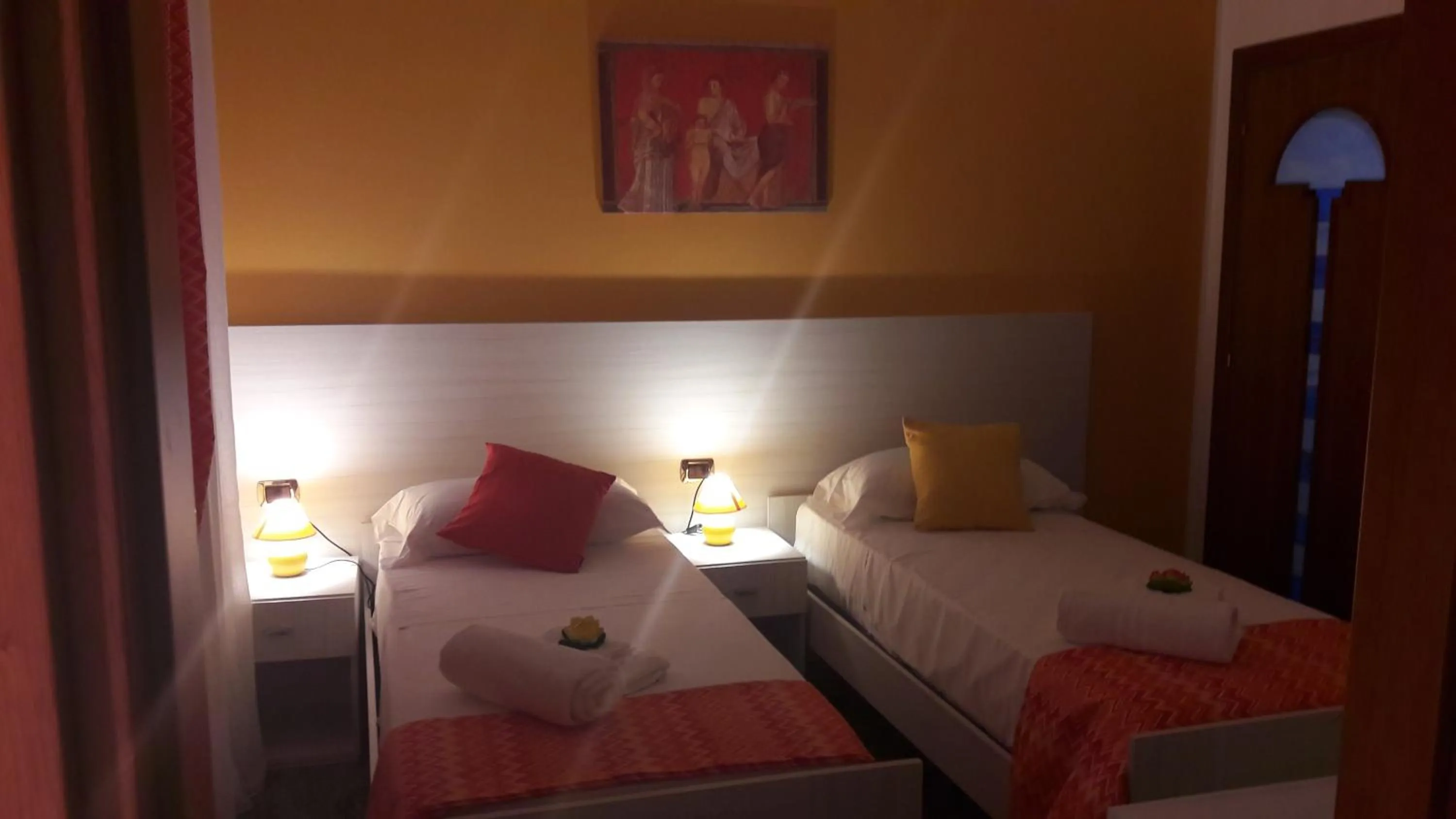 Photo of the whole room, Bed in B&B Cornelia