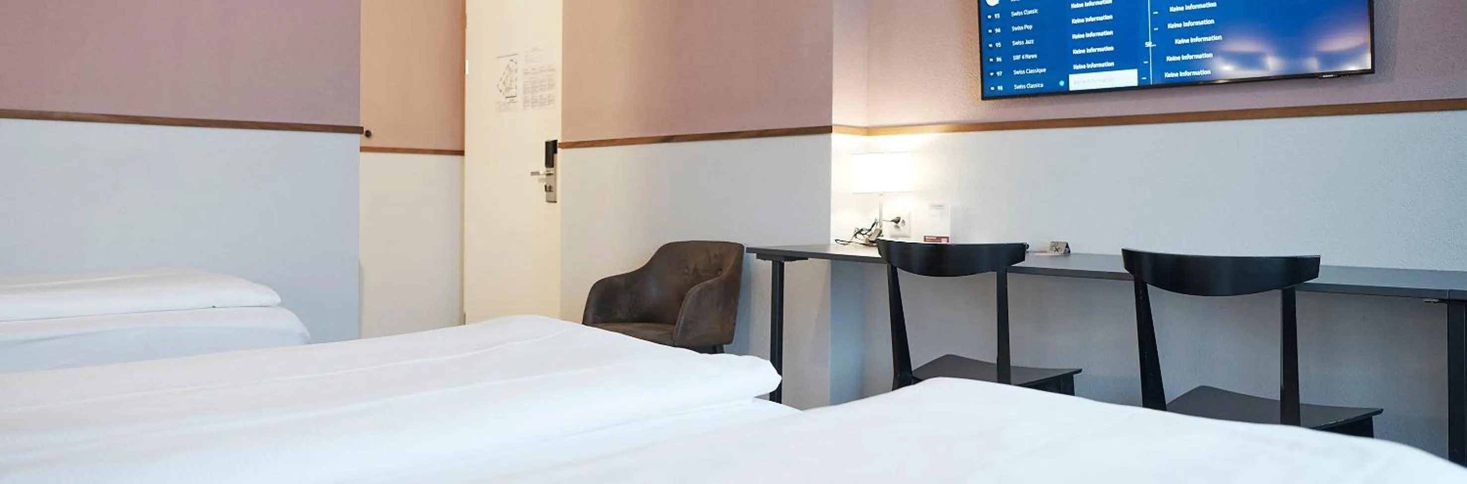 Photo of the whole room, Bed in Hotel Hottingen