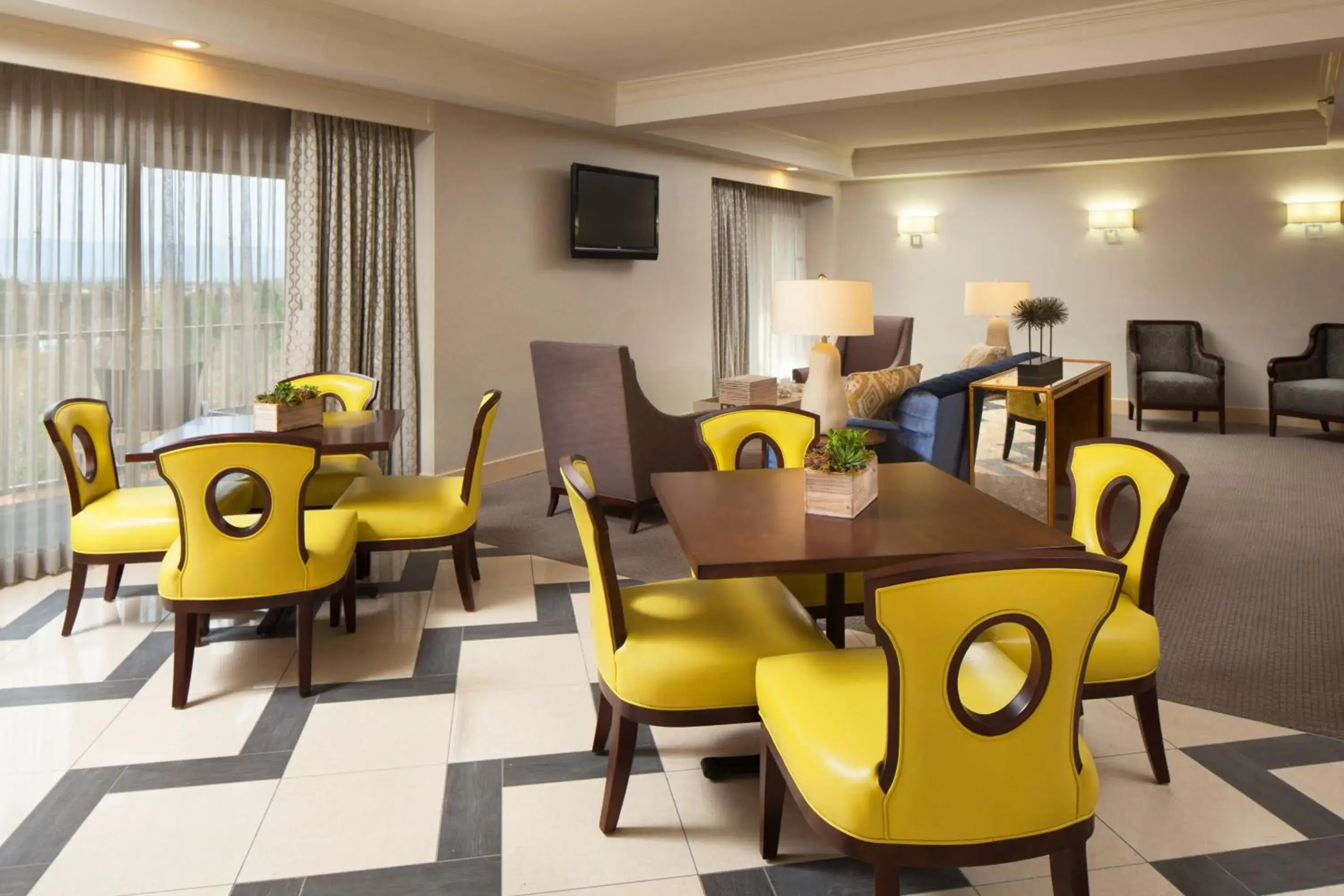 Lounge or bar in Sheraton San Jose Lounge or bar in Sheraton San Jose