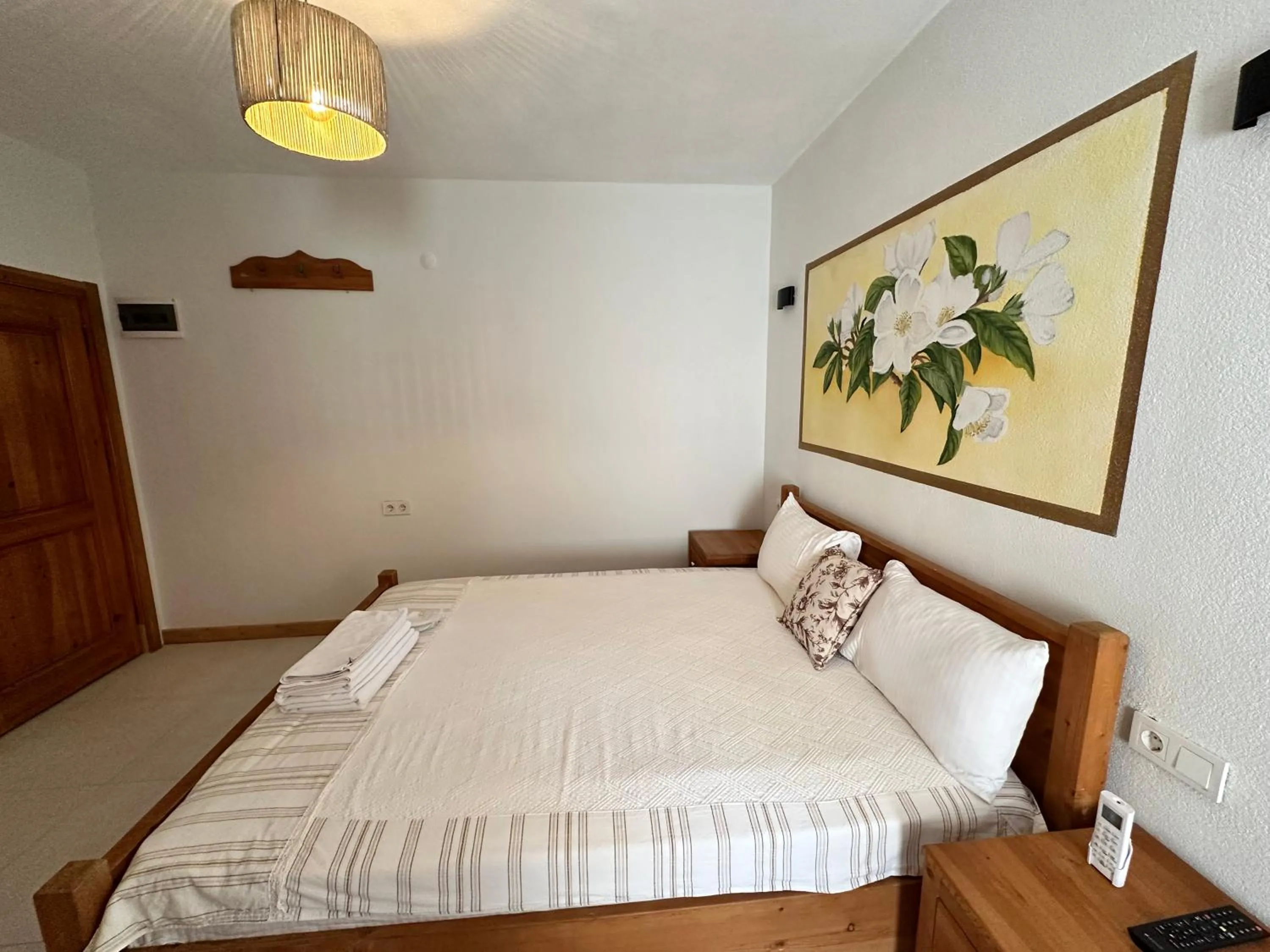 Bed in Eski Datça Otel