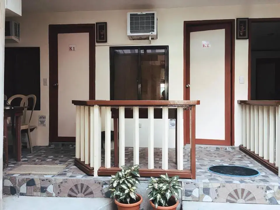 Krizma Inn Krizma Inn