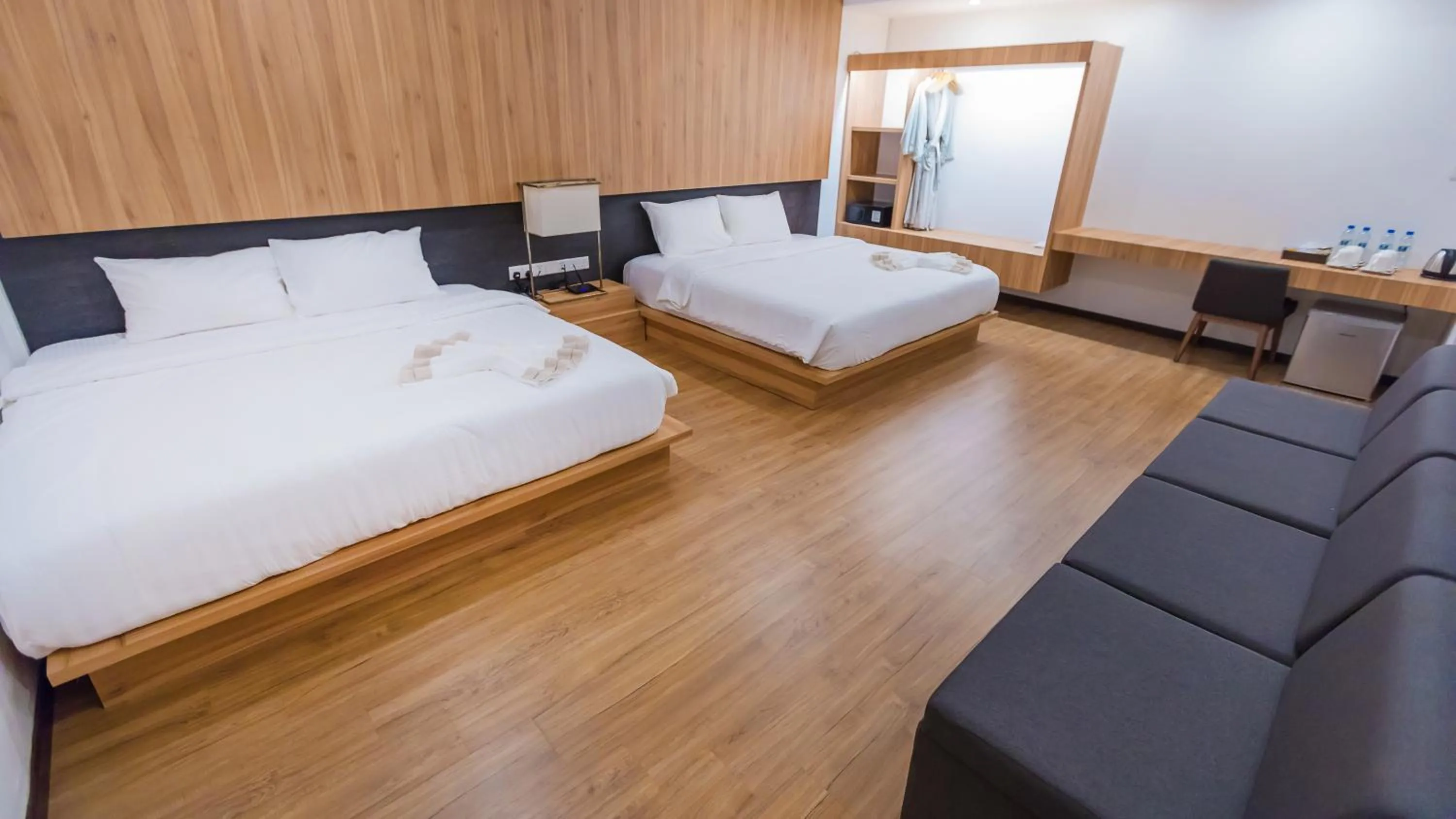 Bedroom, Bed in Lot 33 Boutique Hotel