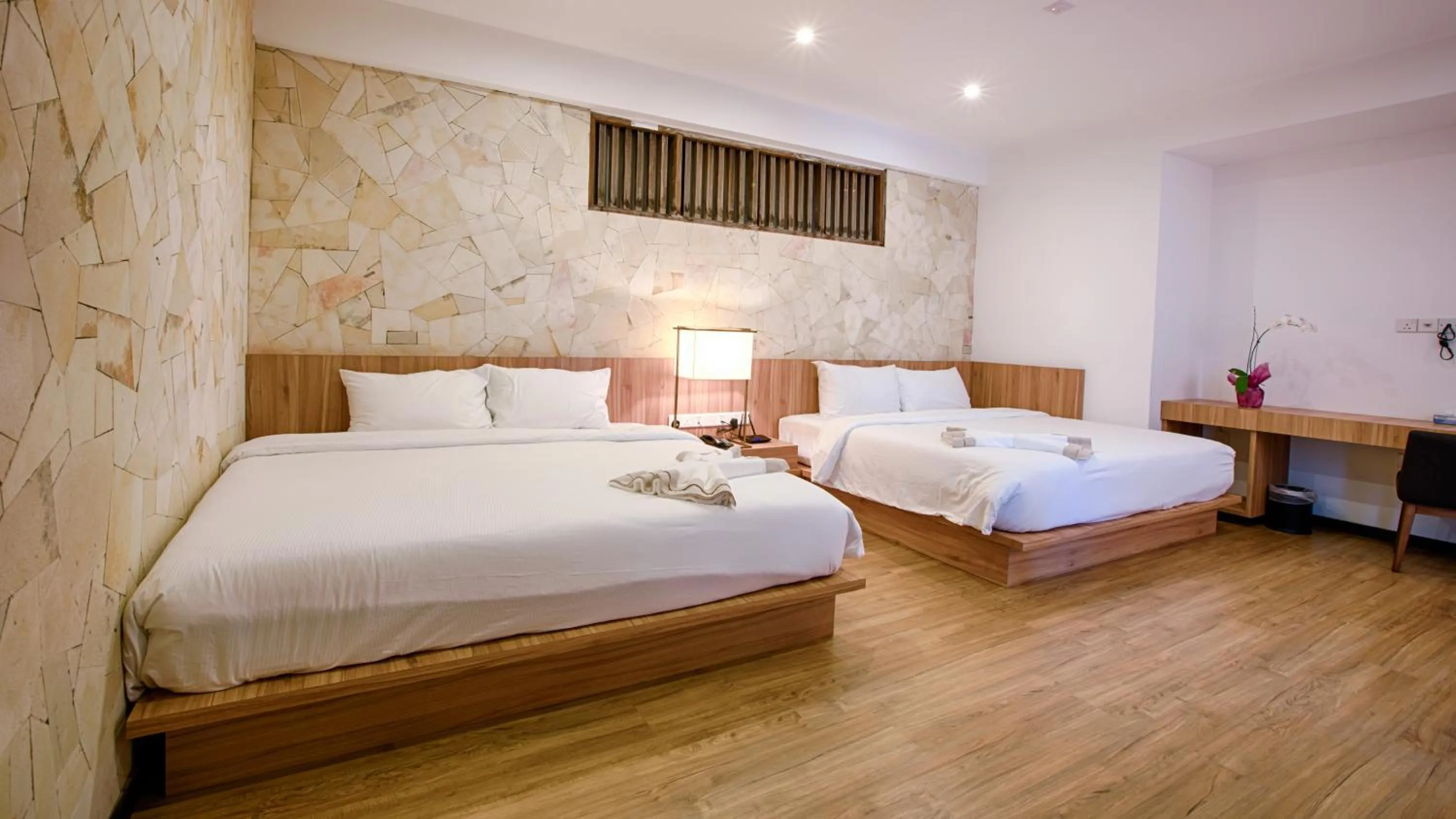 Bedroom, Bed in Lot 33 Boutique Hotel