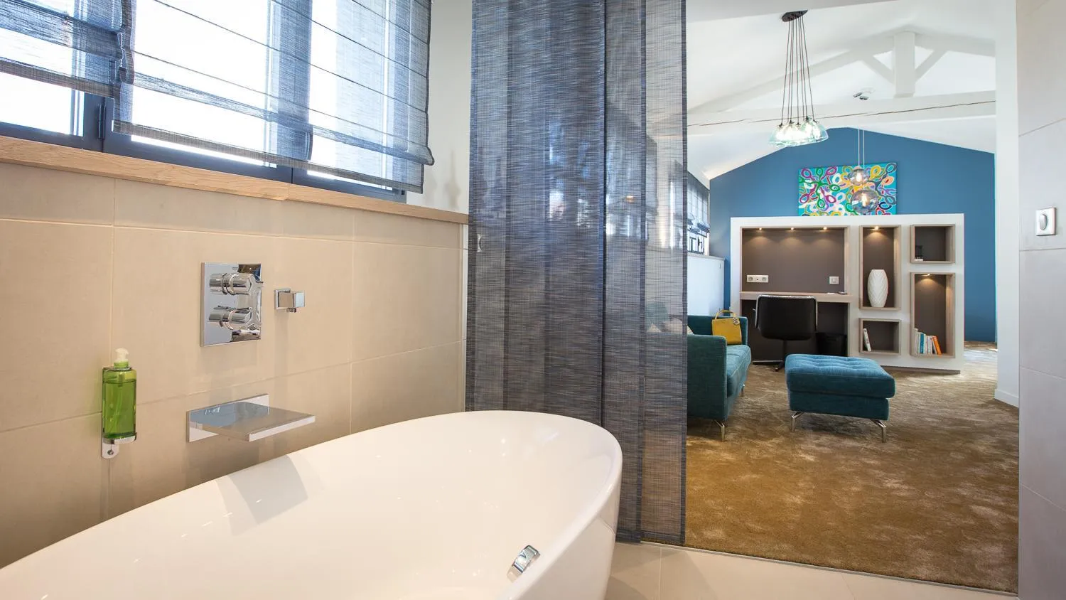 Bathroom in Hotel De France