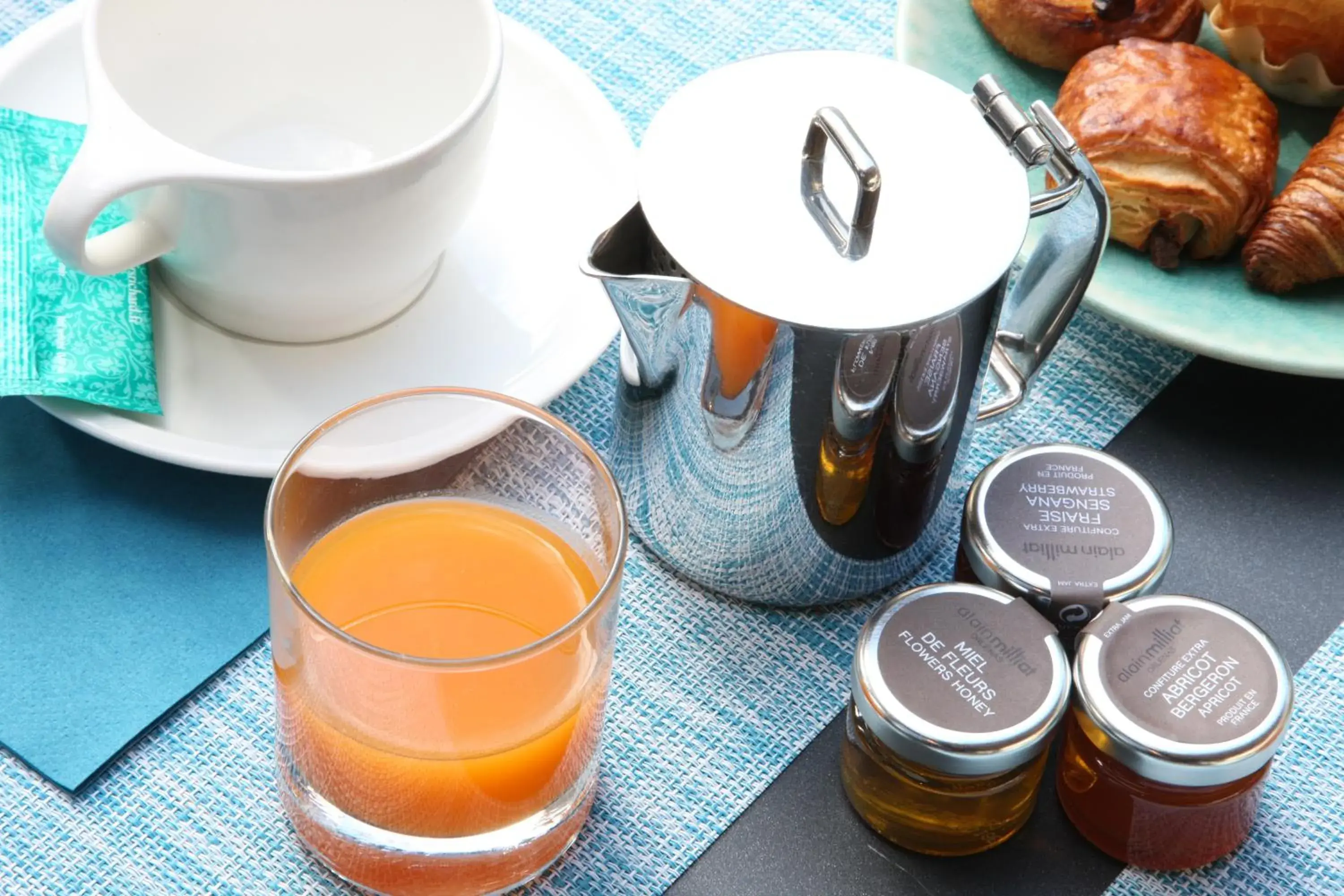 Buffet breakfast in Hotel De France Buffet breakfast in Hotel De France