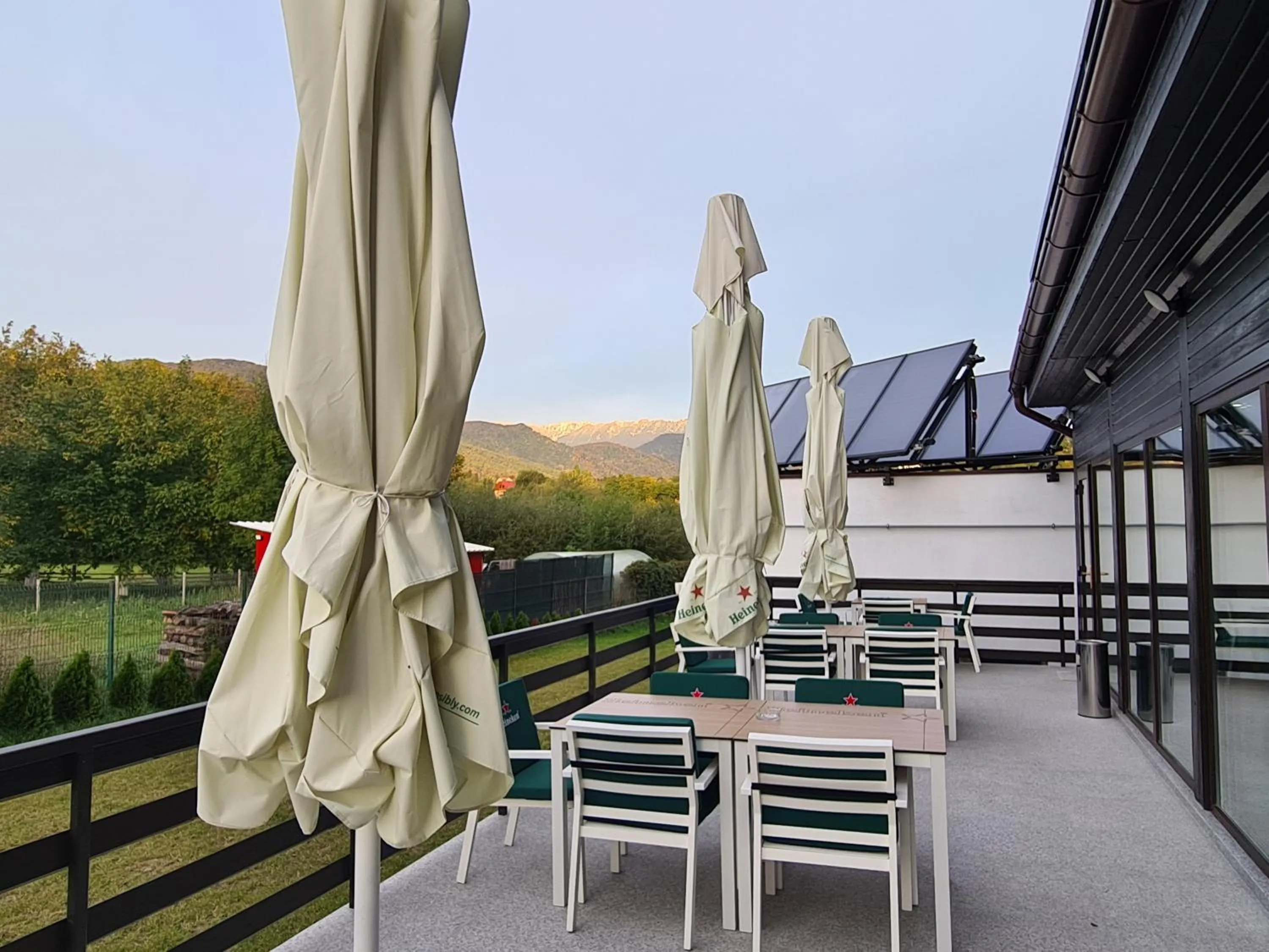 Balcony/Terrace in New Wolf