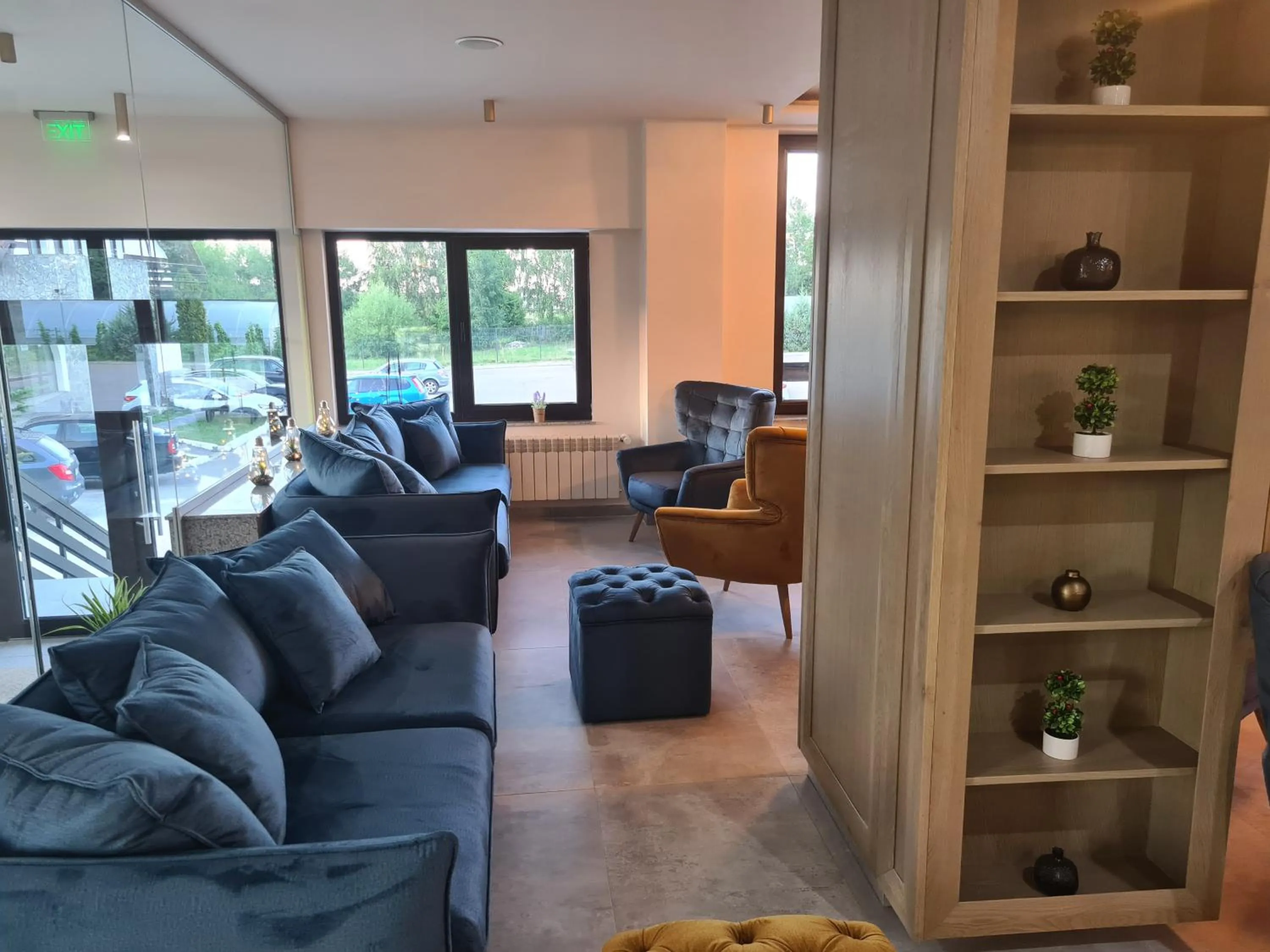 Lobby or reception in New Wolf