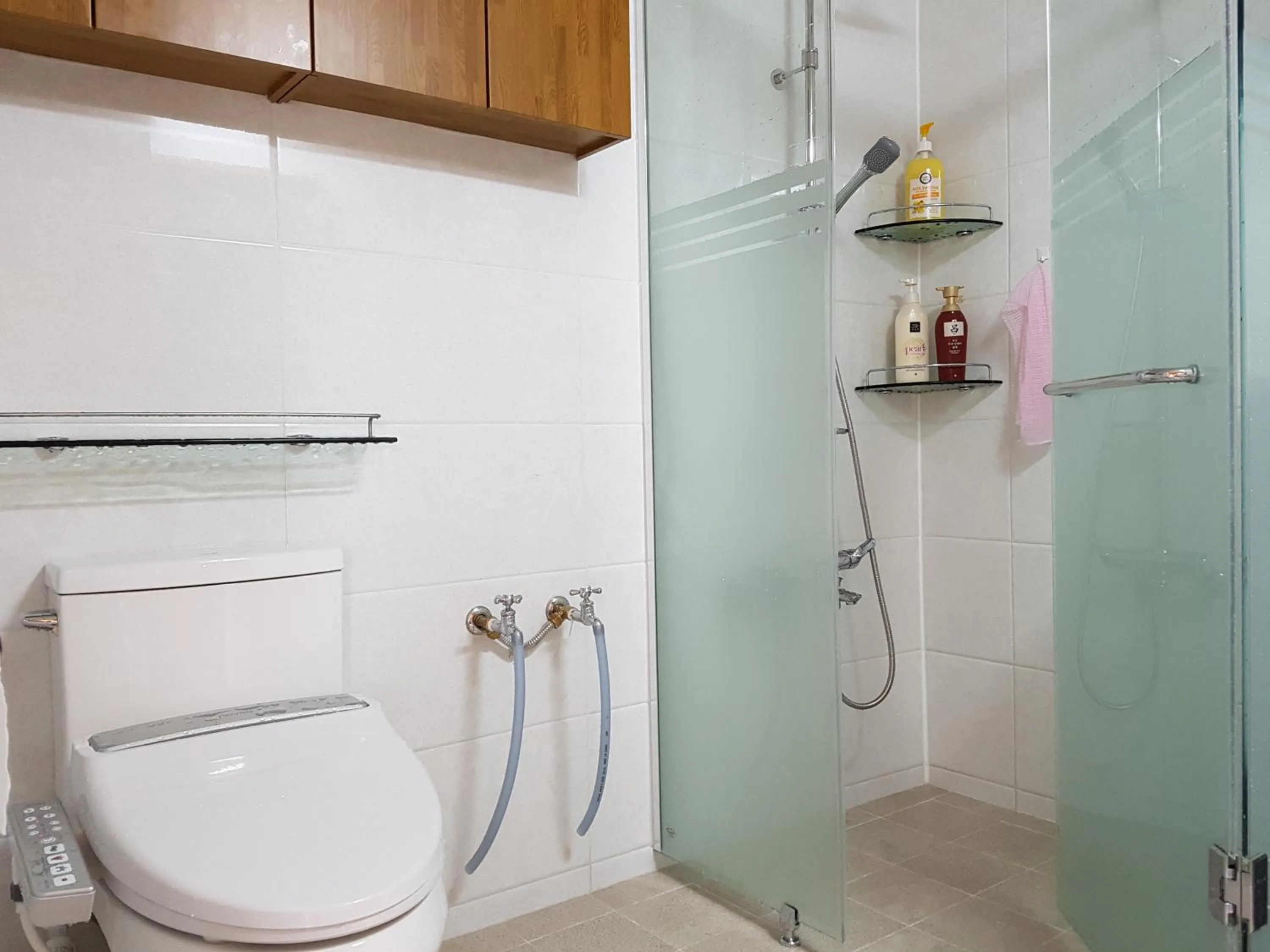 Jukheon Traditional House