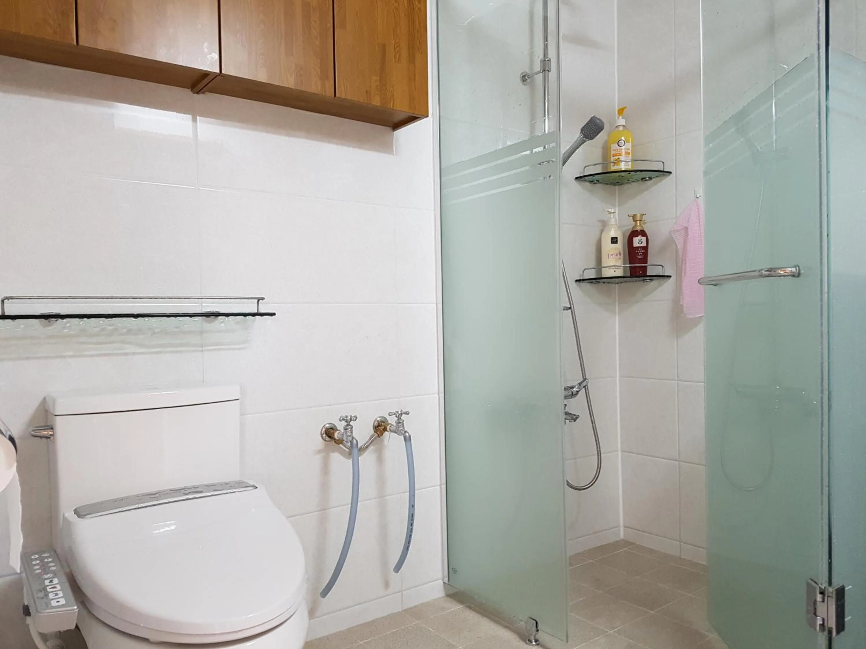 Jukheon Traditional House