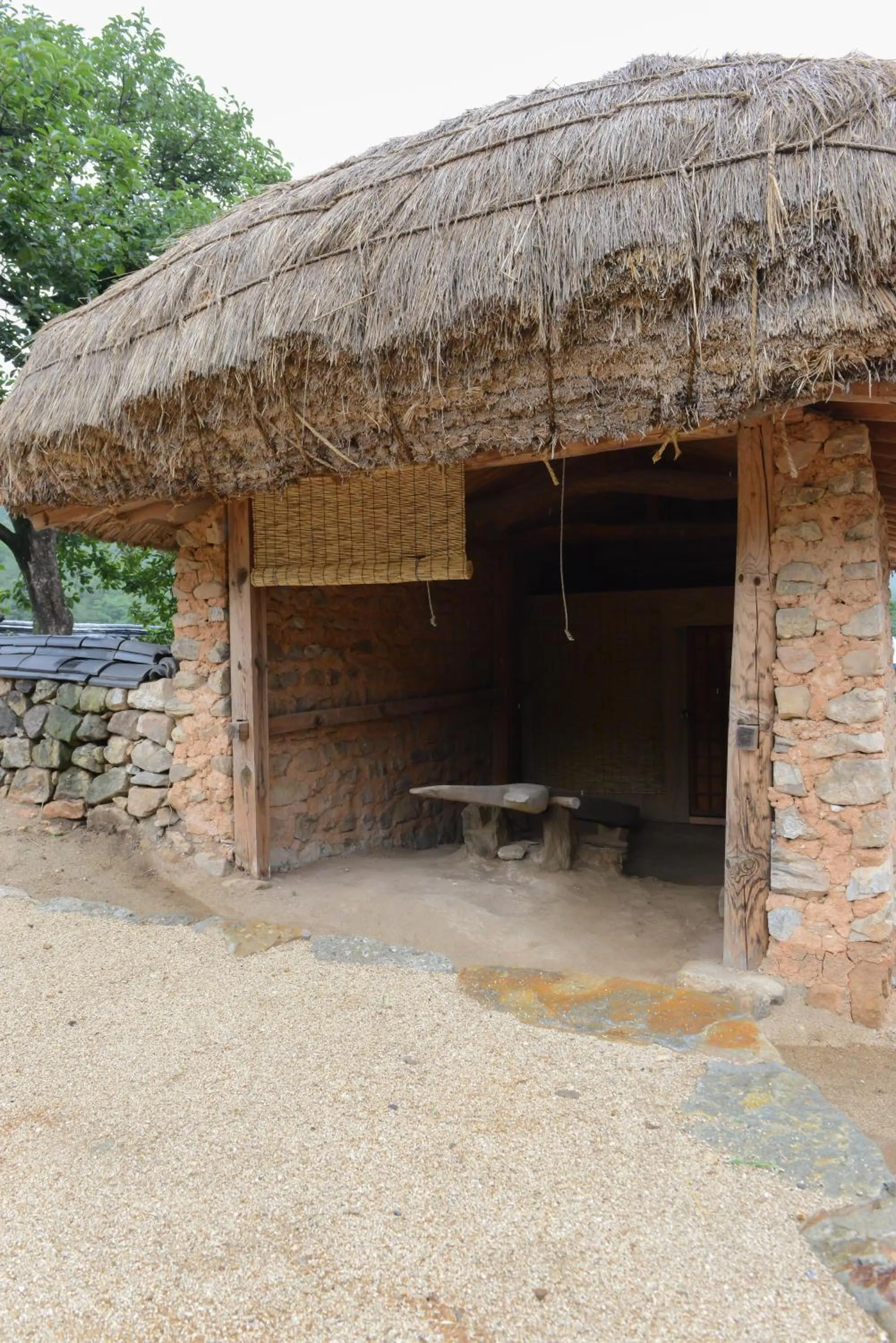 Jukheon Traditional House