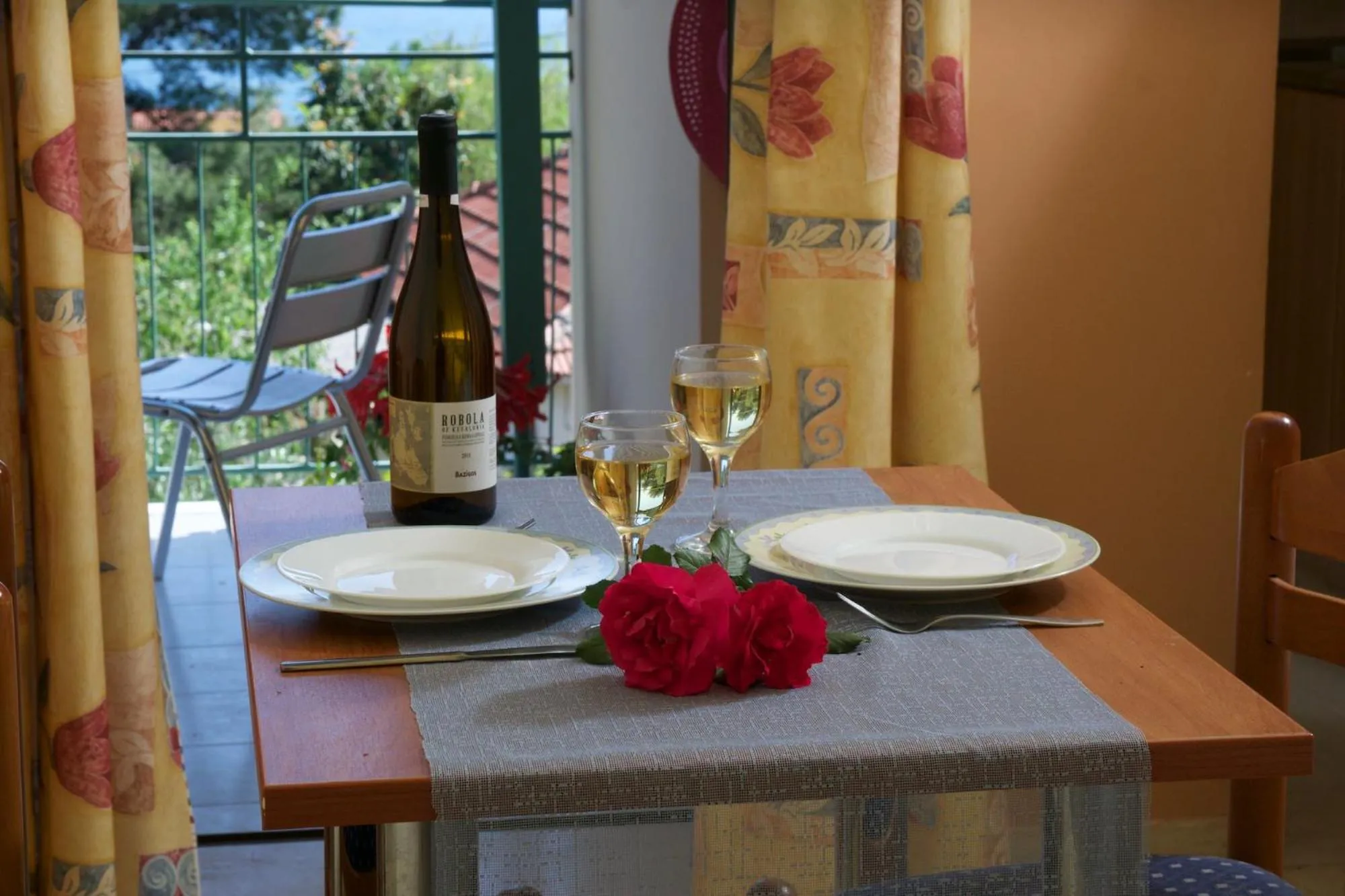 Alcoholic drinks in Maria Apartments