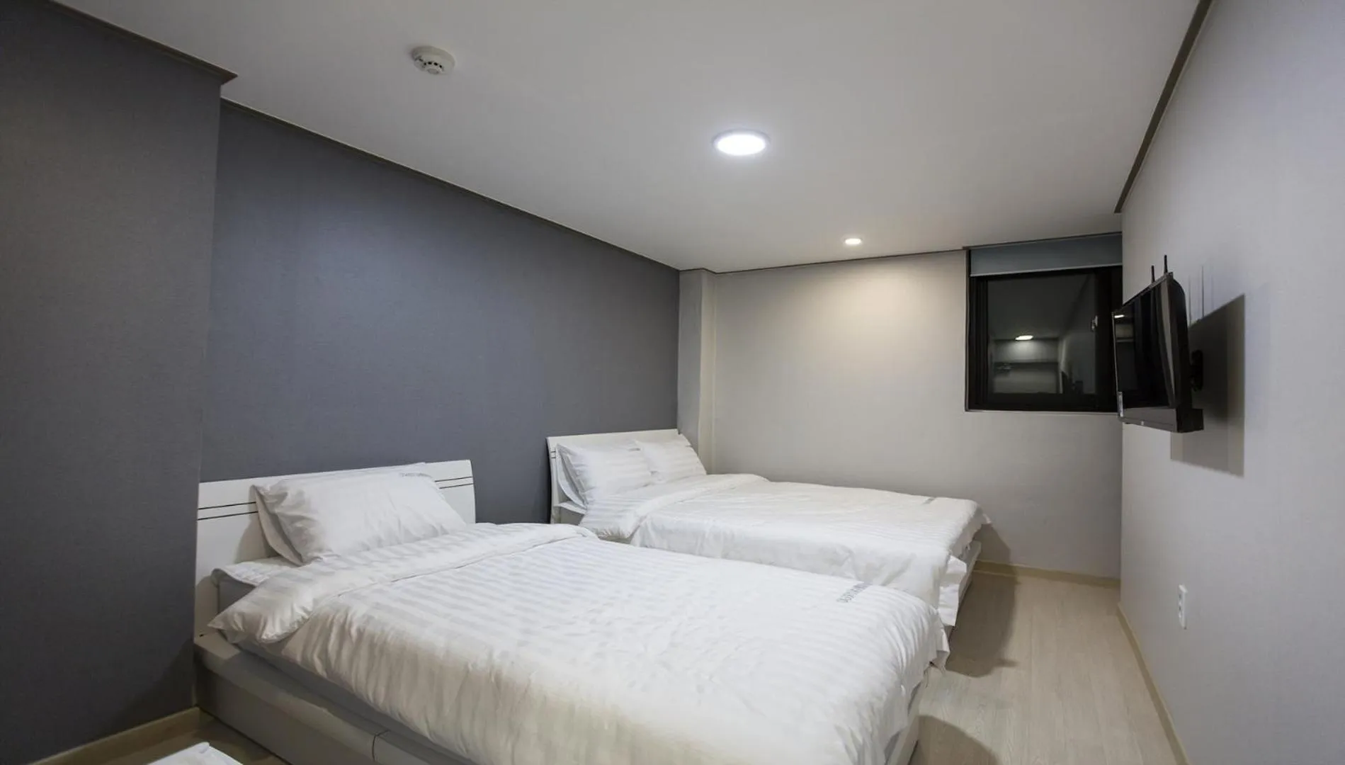 TV and multimedia, Bed in O'guest in Haeundae