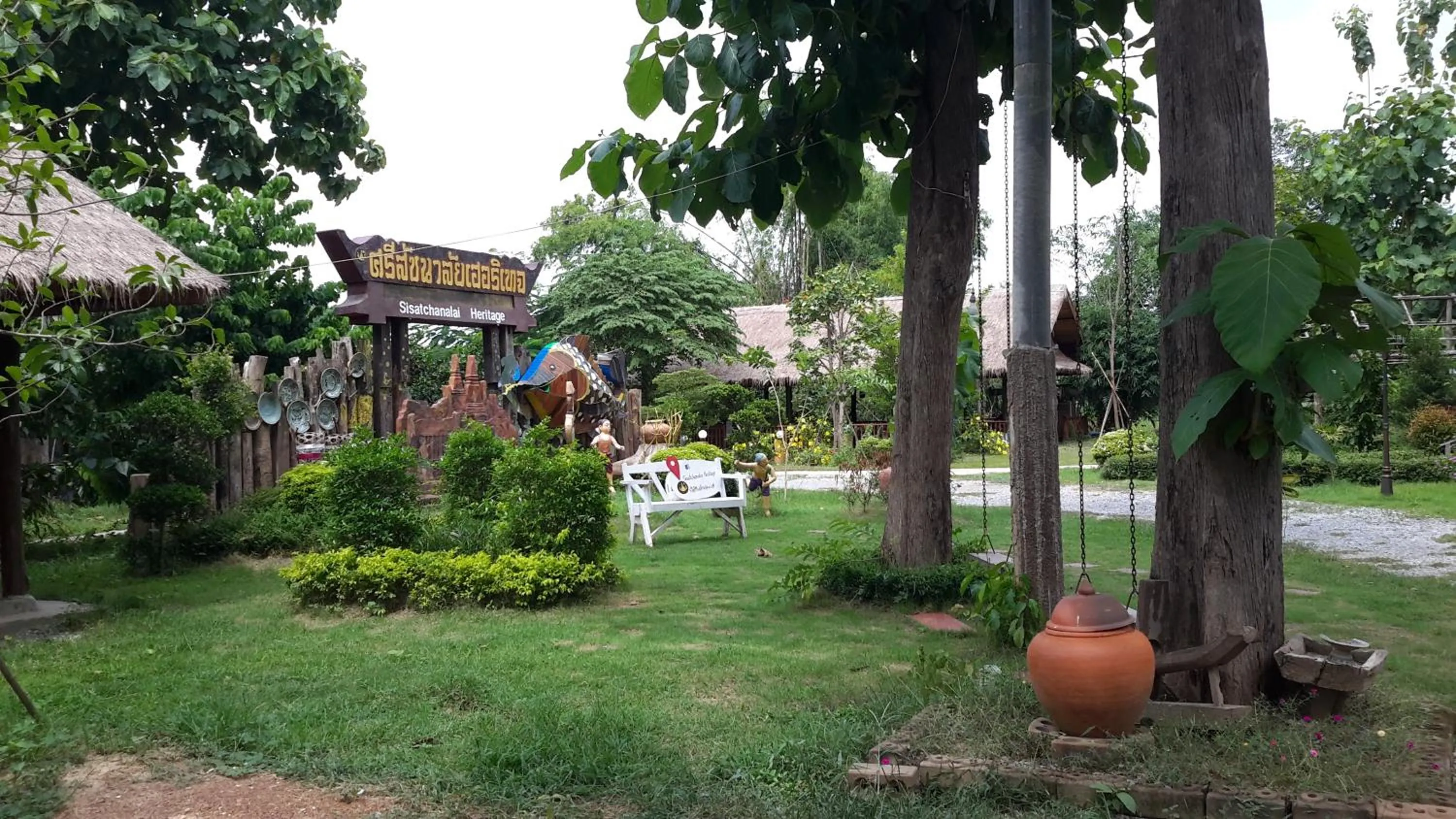 Property building in Sisatchanalai Heritage Resort