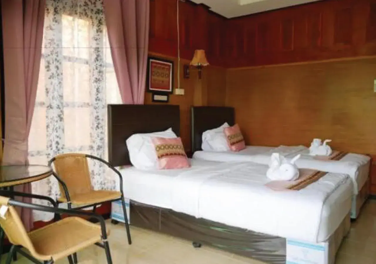 Deluxe Twin Room - single occupancy in Sisatchanalai Heritage Resort Deluxe Twin Room - single occupancy in Sisatchanalai Heritage Resort
