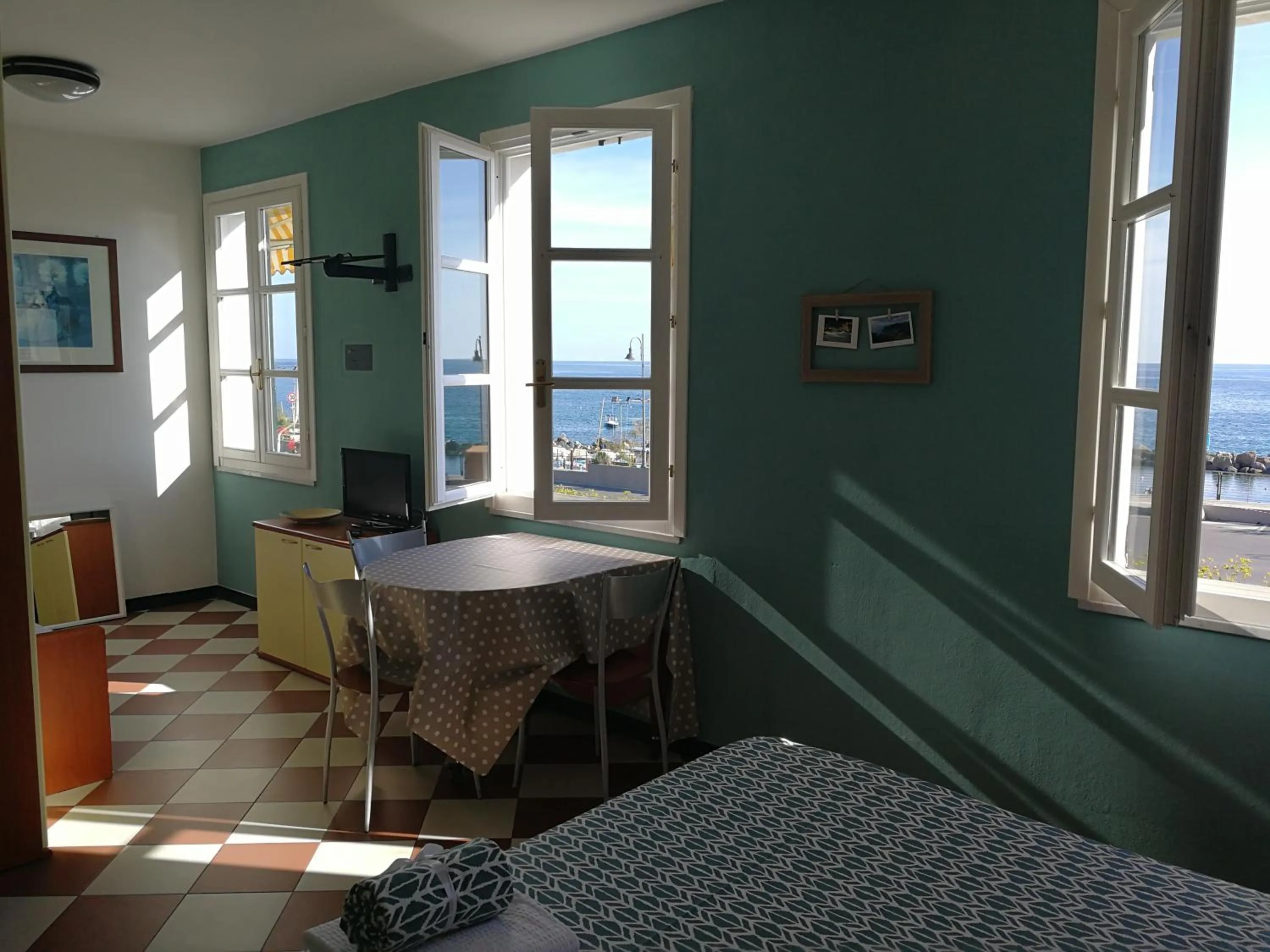 Studio (3 Adults) in Giada