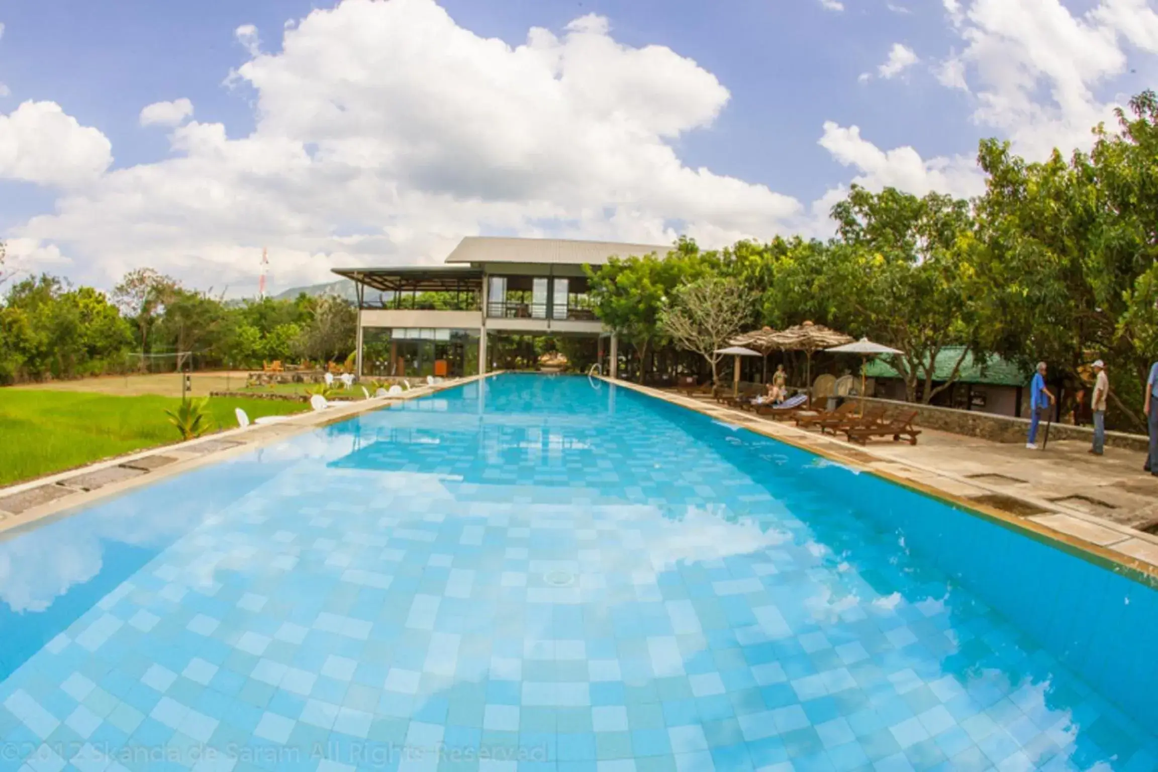 Swimming pool in Sigiriana Resort by Thilanka Swimming pool in Sigiriana Resort by Thilanka