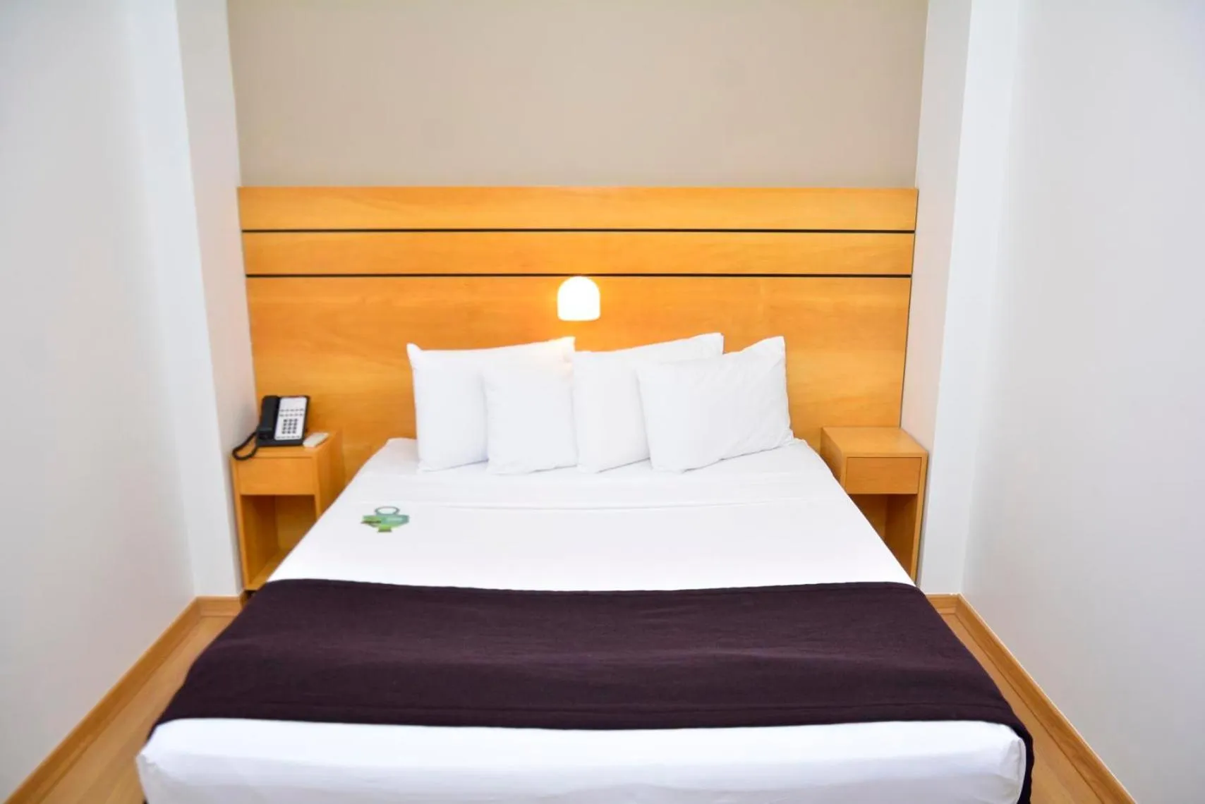 Bedroom, Bed in San Diego Suítes Lourdes - OFICIAL