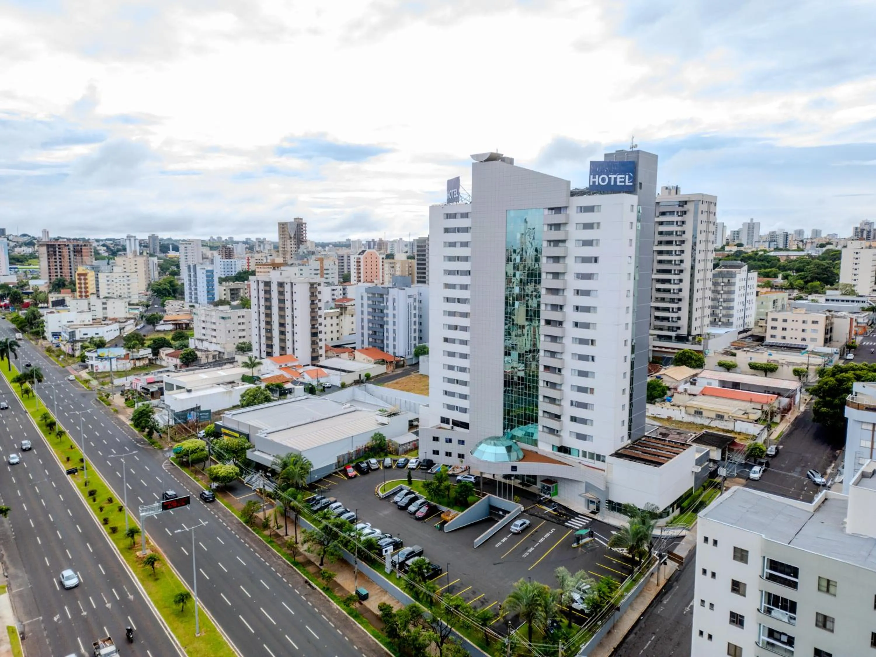 Property building in Nobile Suítes Uberlândia