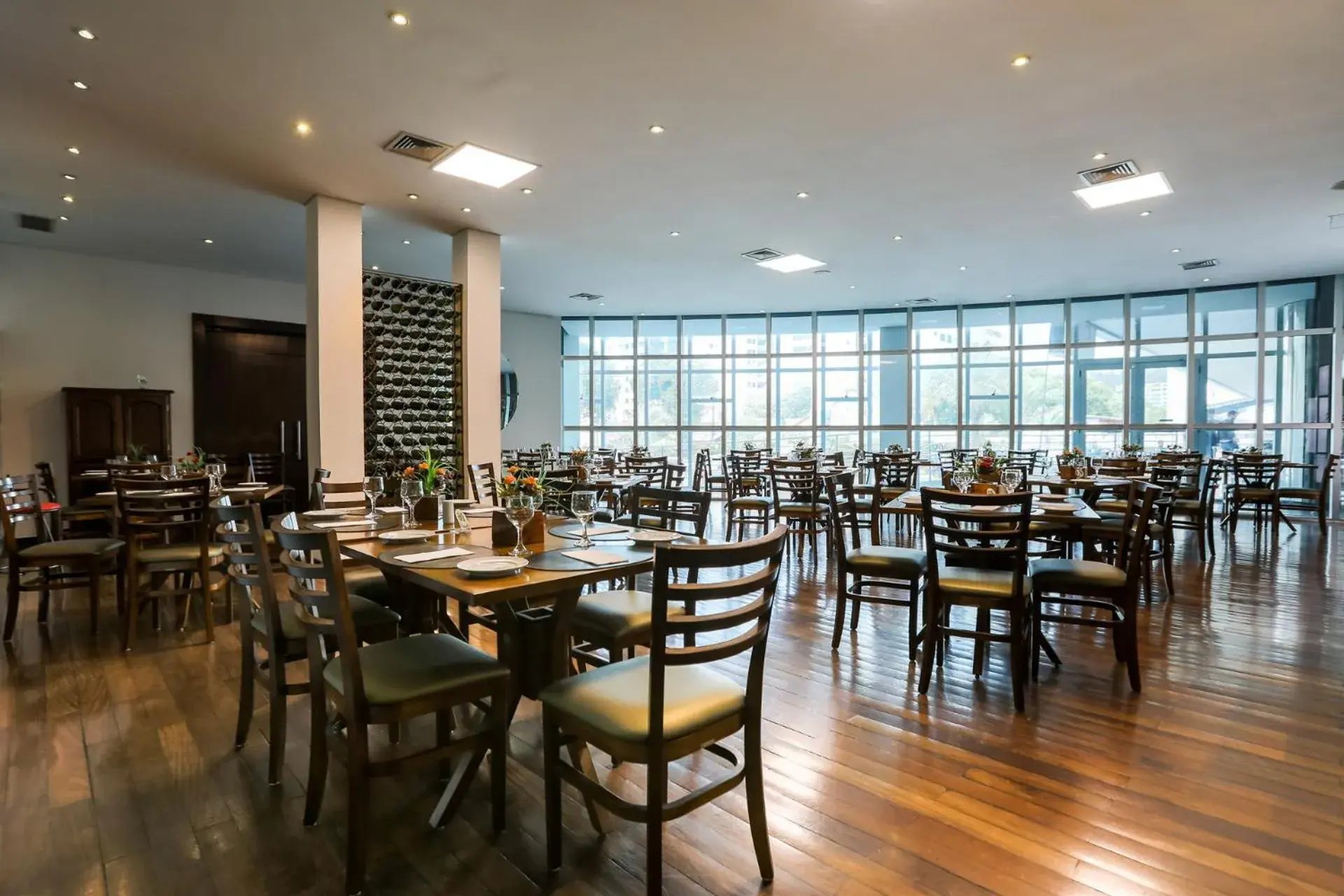 Restaurant/places to eat in San Diego Suites Ipatinga Restaurant/places to eat in San Diego Suites Ipatinga