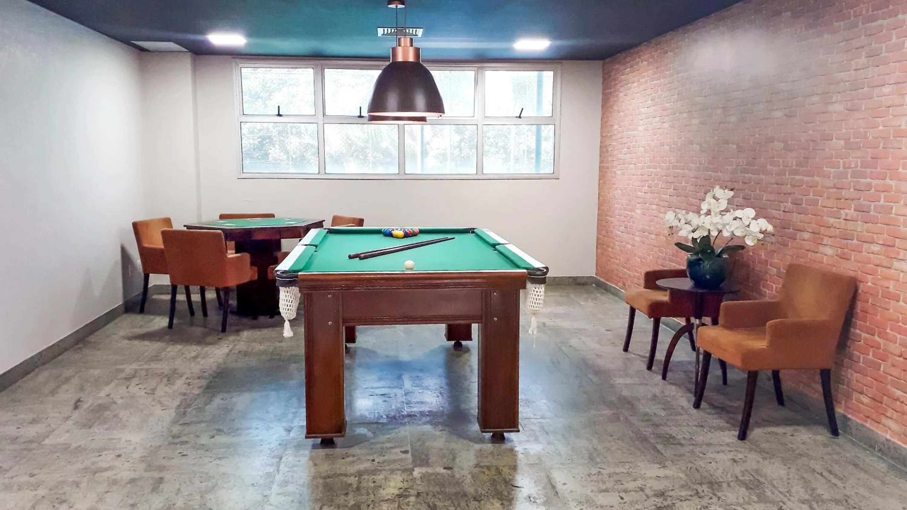 Game Room in San Diego Suites Ipatinga