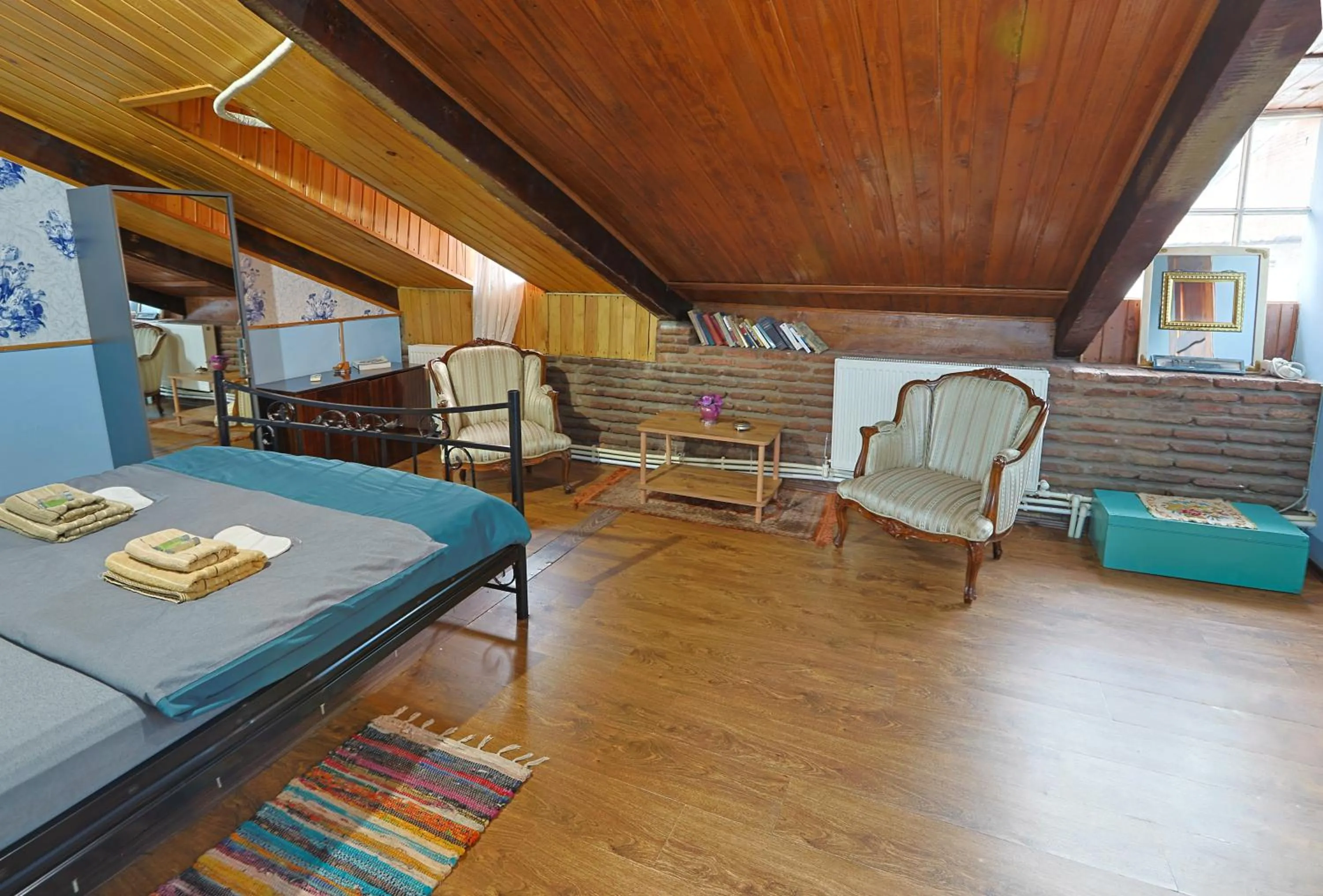 Bedroom in Leon Rooms