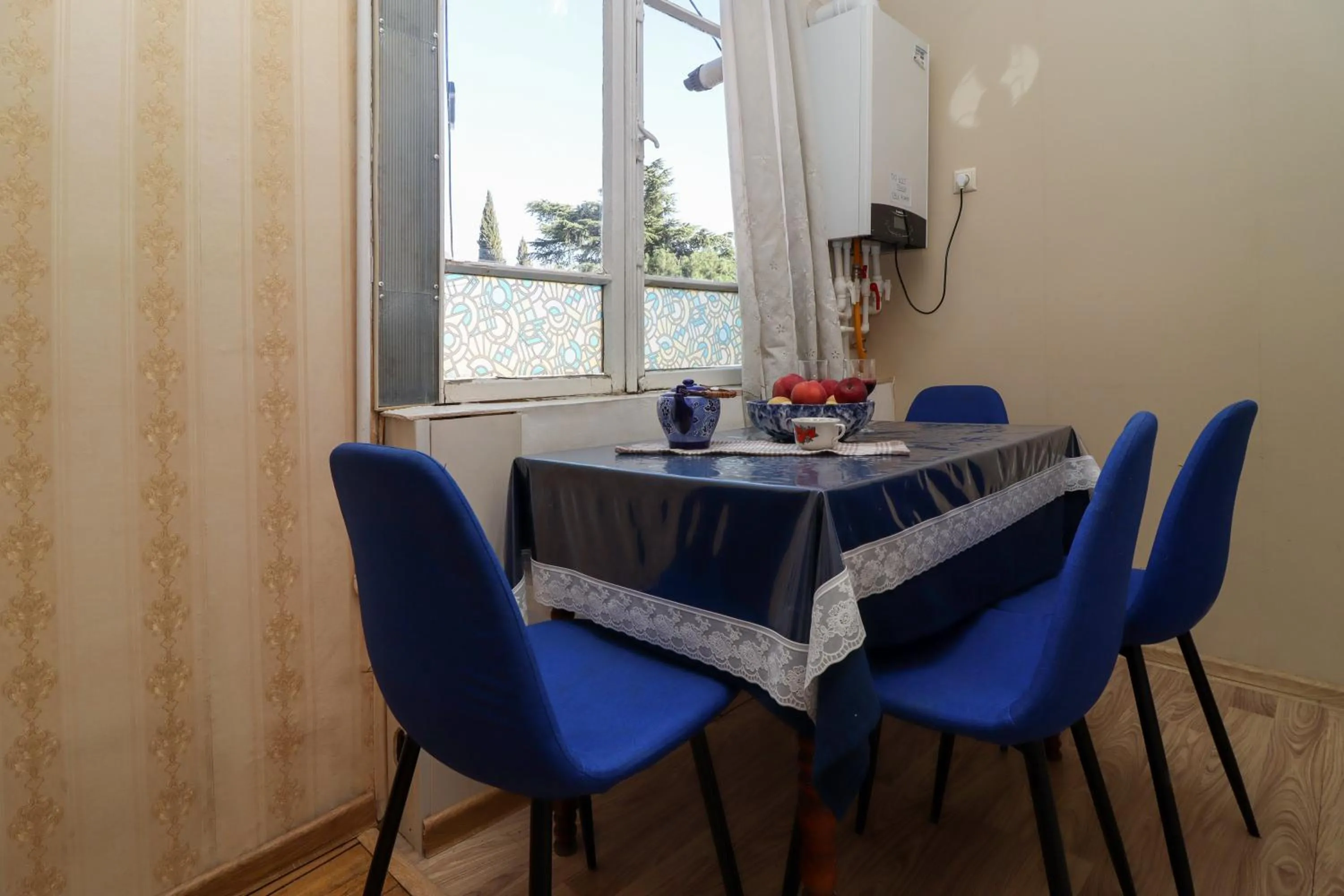 Dining area in Leon Rooms