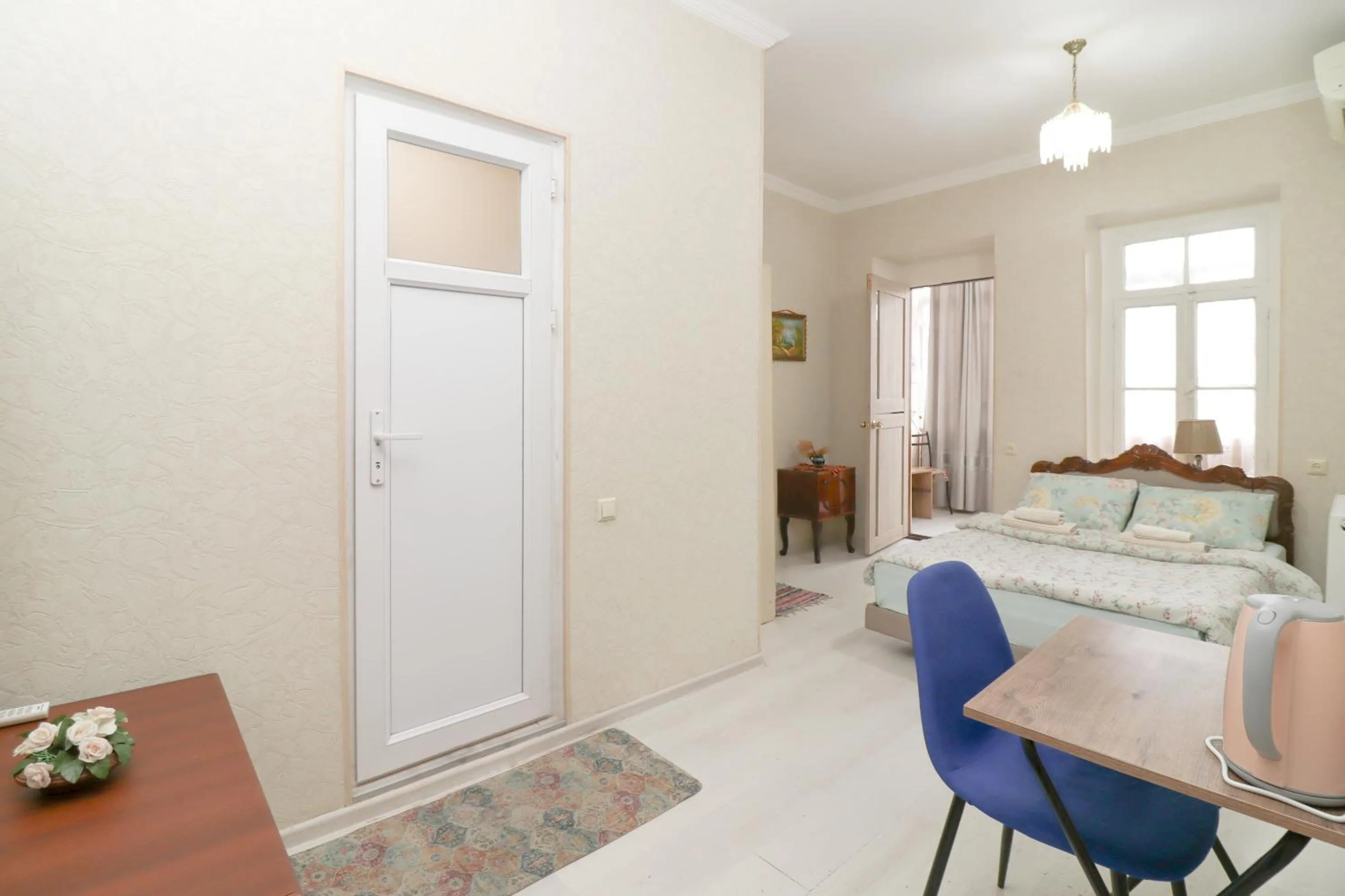 Bedroom in Leon Rooms