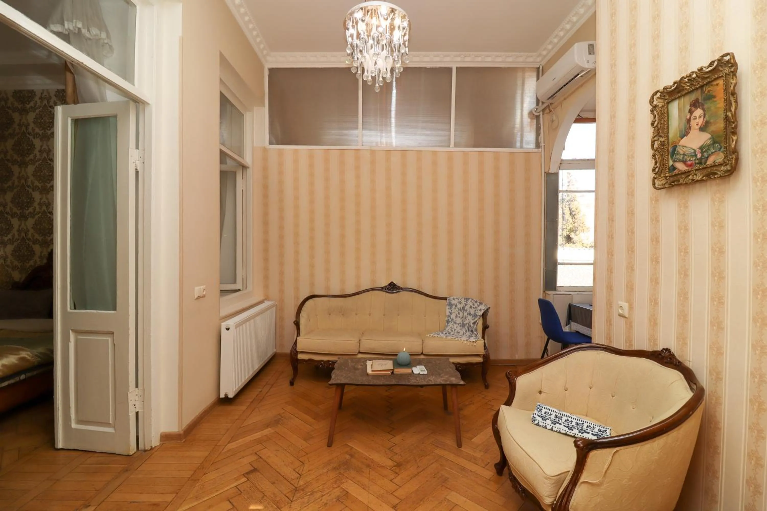 Seating area in Leon Rooms