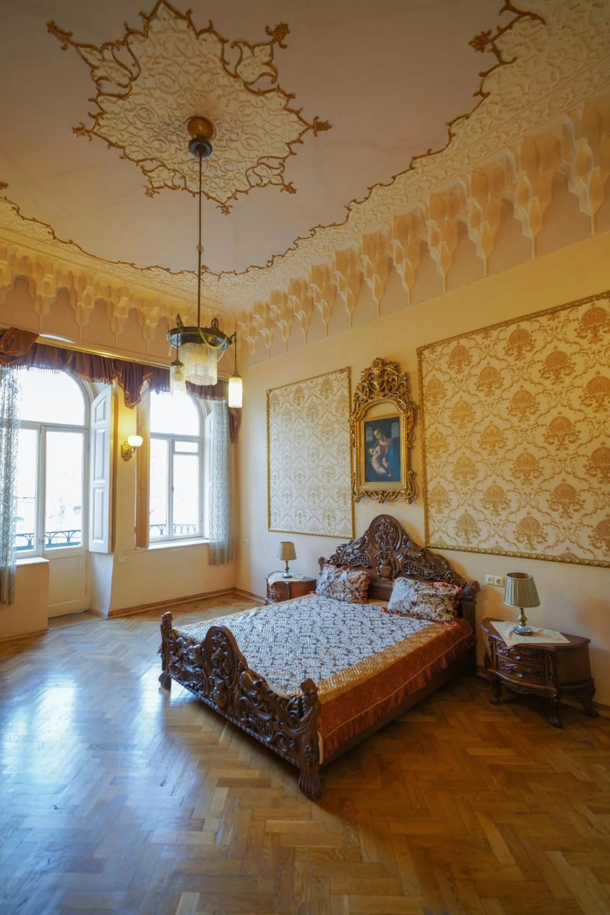 Bedroom, Bed in Leon Rooms