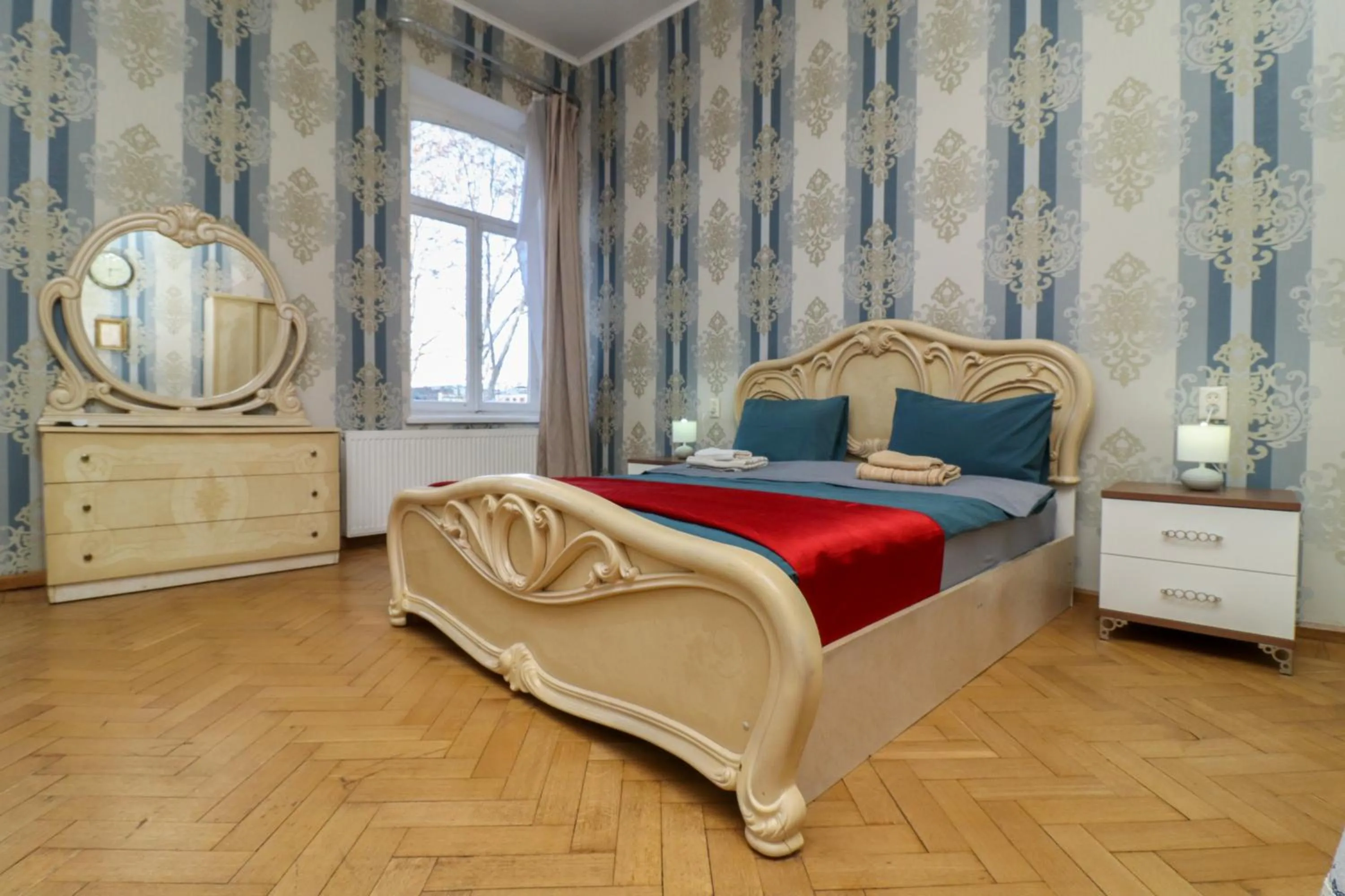 Bed in Leon Rooms