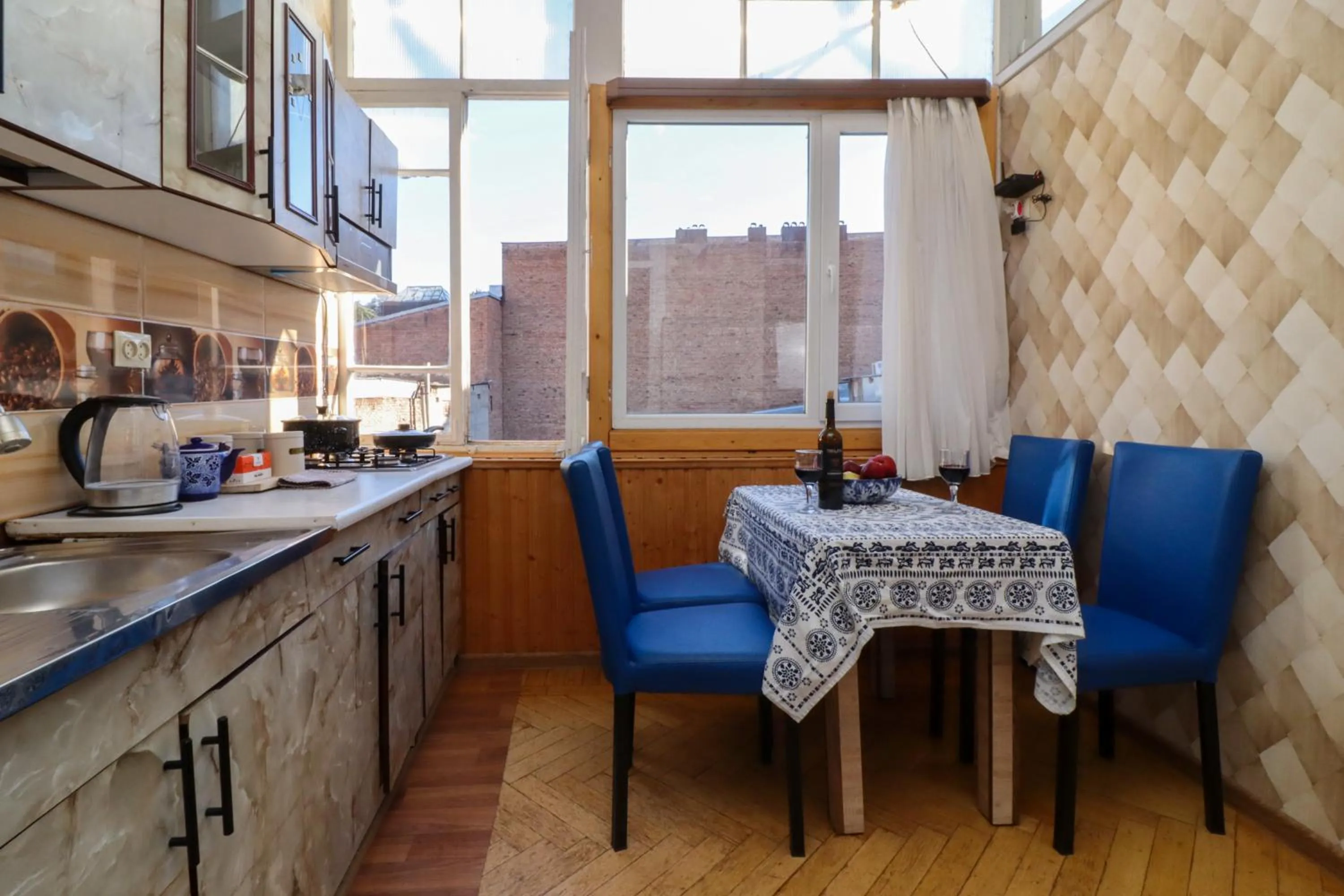 kitchen in Leon Rooms