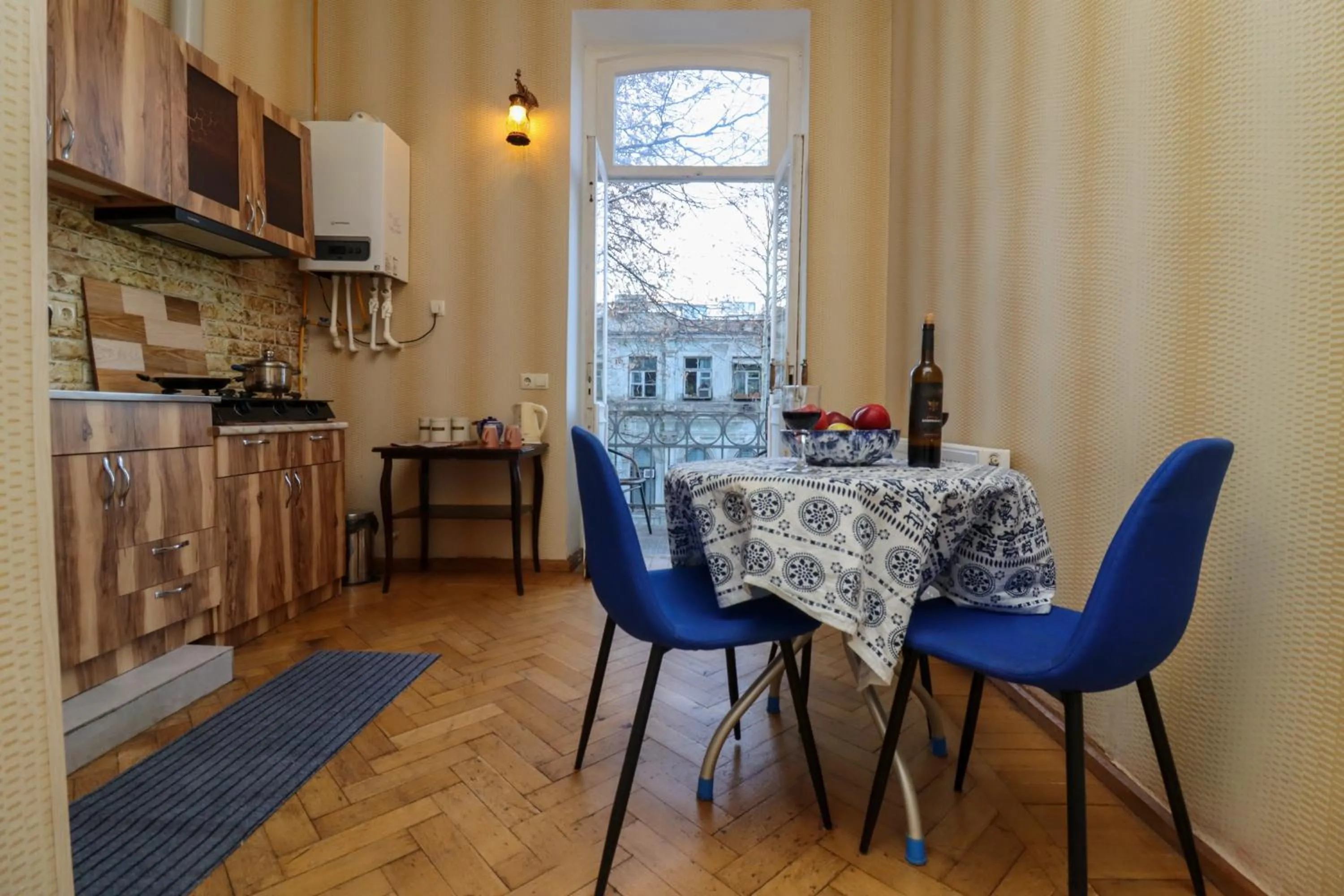 kitchen in Leon Rooms