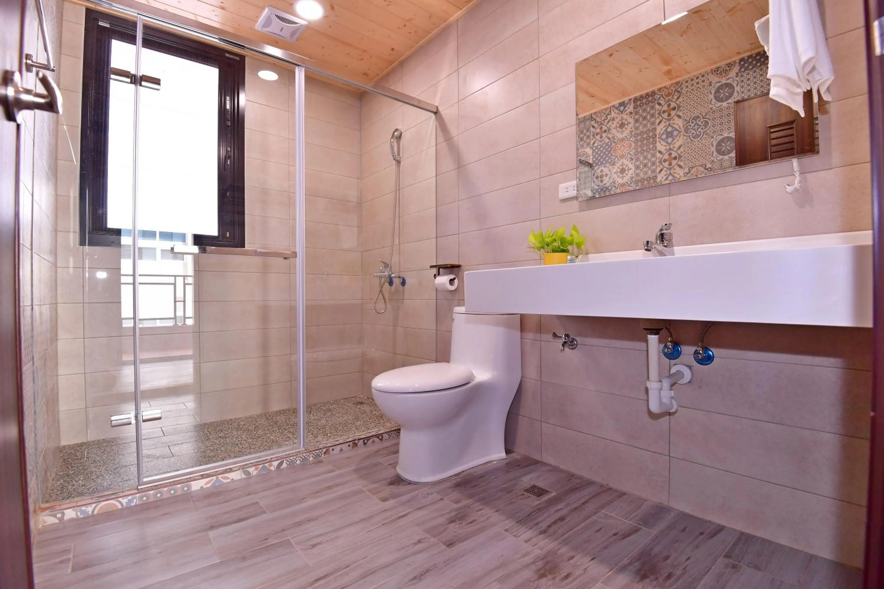 Bathroom in Seven beauties Homestay