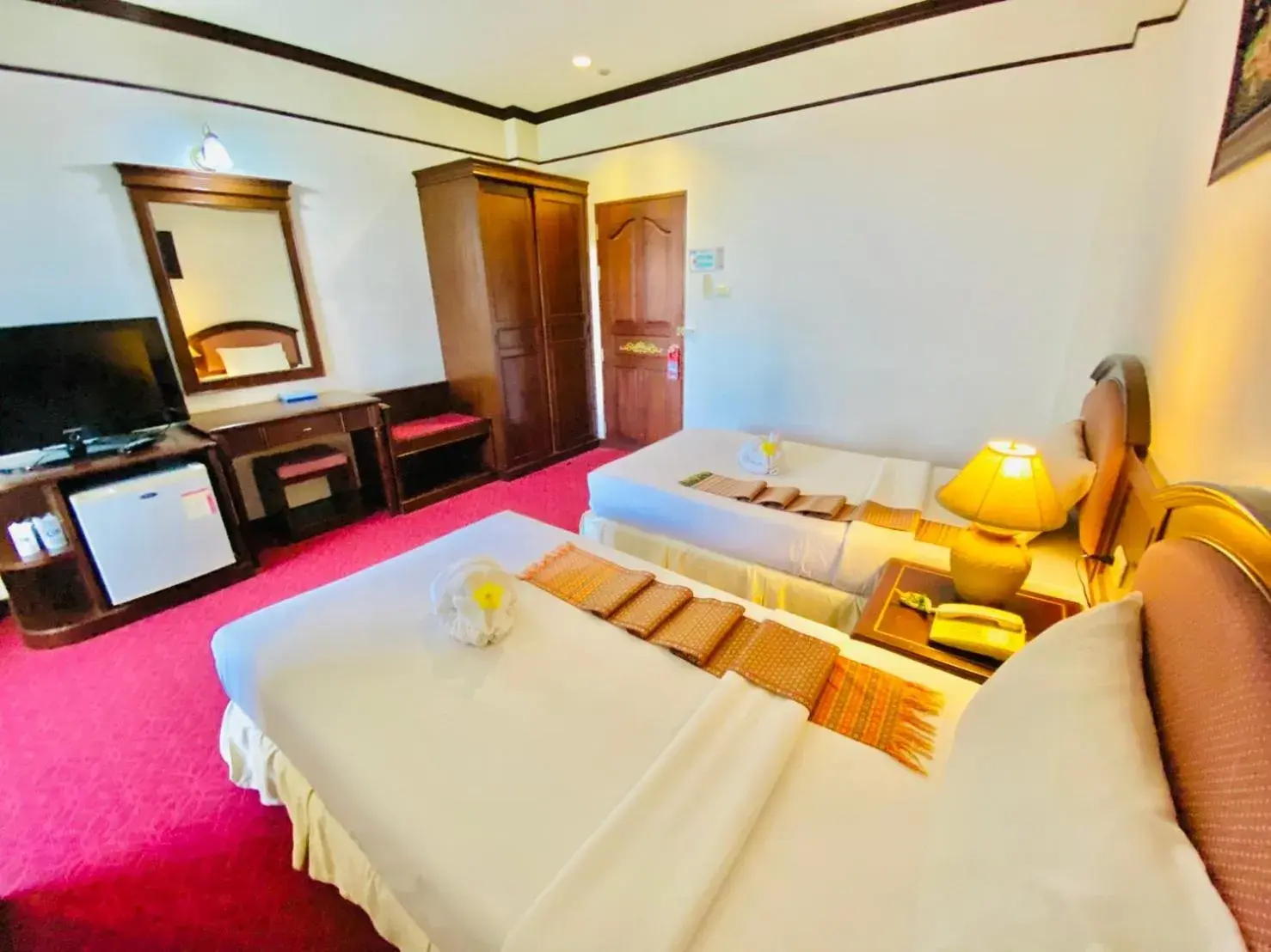 Bedroom, Bed in Crystal Hotel Krabi Bedroom, Bed in Crystal Hotel Krabi