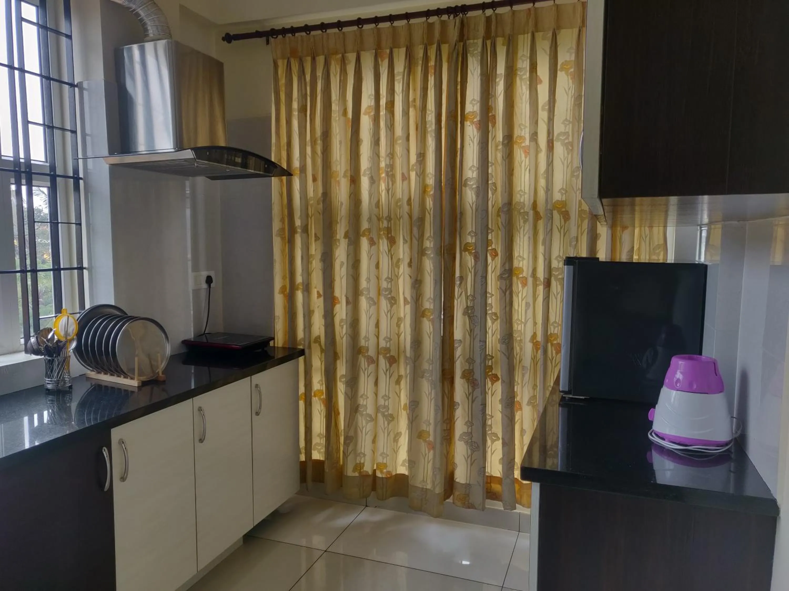 Suvarna Compact