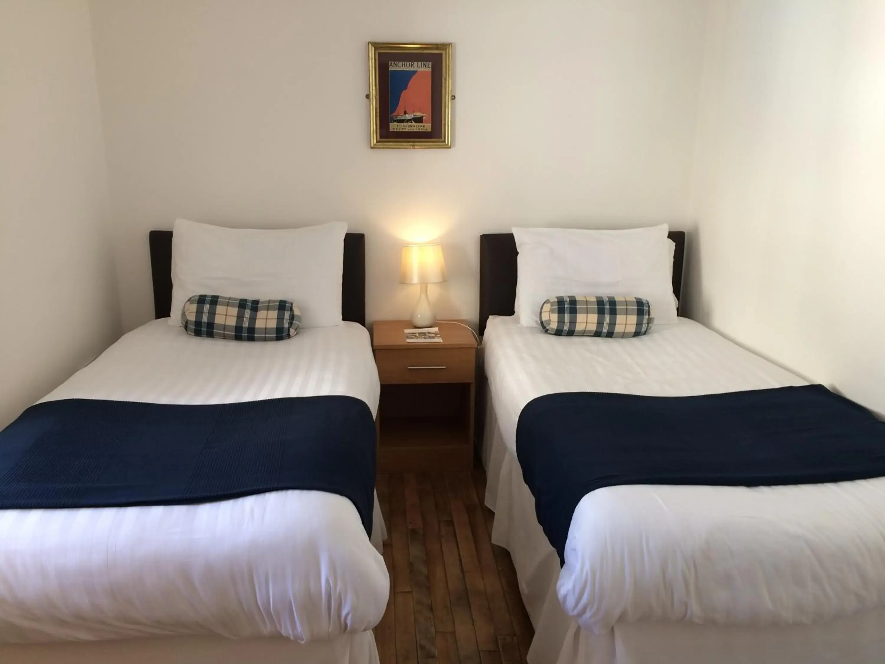 Twin Room with Private Bathroom - single occupancy in Starfish Rooms Twin Room with Private Bathroom - single occupancy in Starfish Rooms
