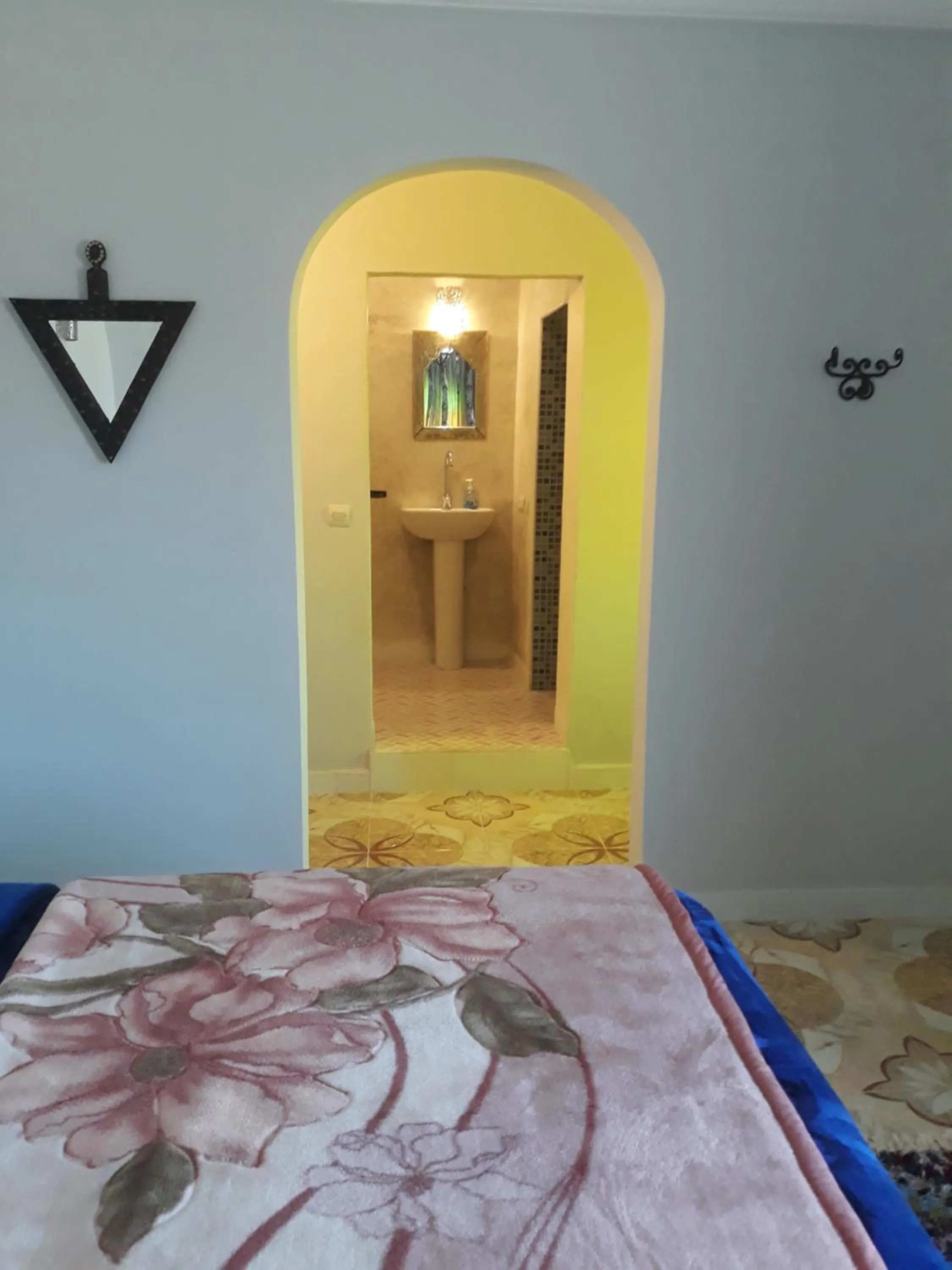 Bedroom, Bed in Chambre d'hôtes aya