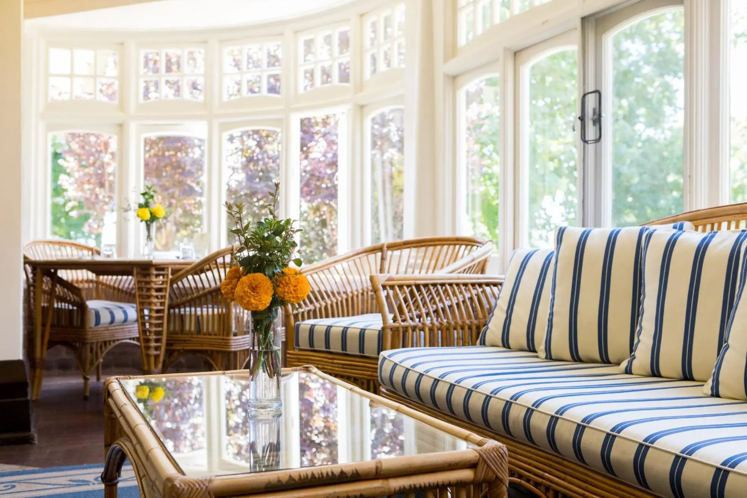 Breakfast in Petersons Armidale Winery and Guesthouse Breakfast in Petersons Armidale Winery and Guesthouse