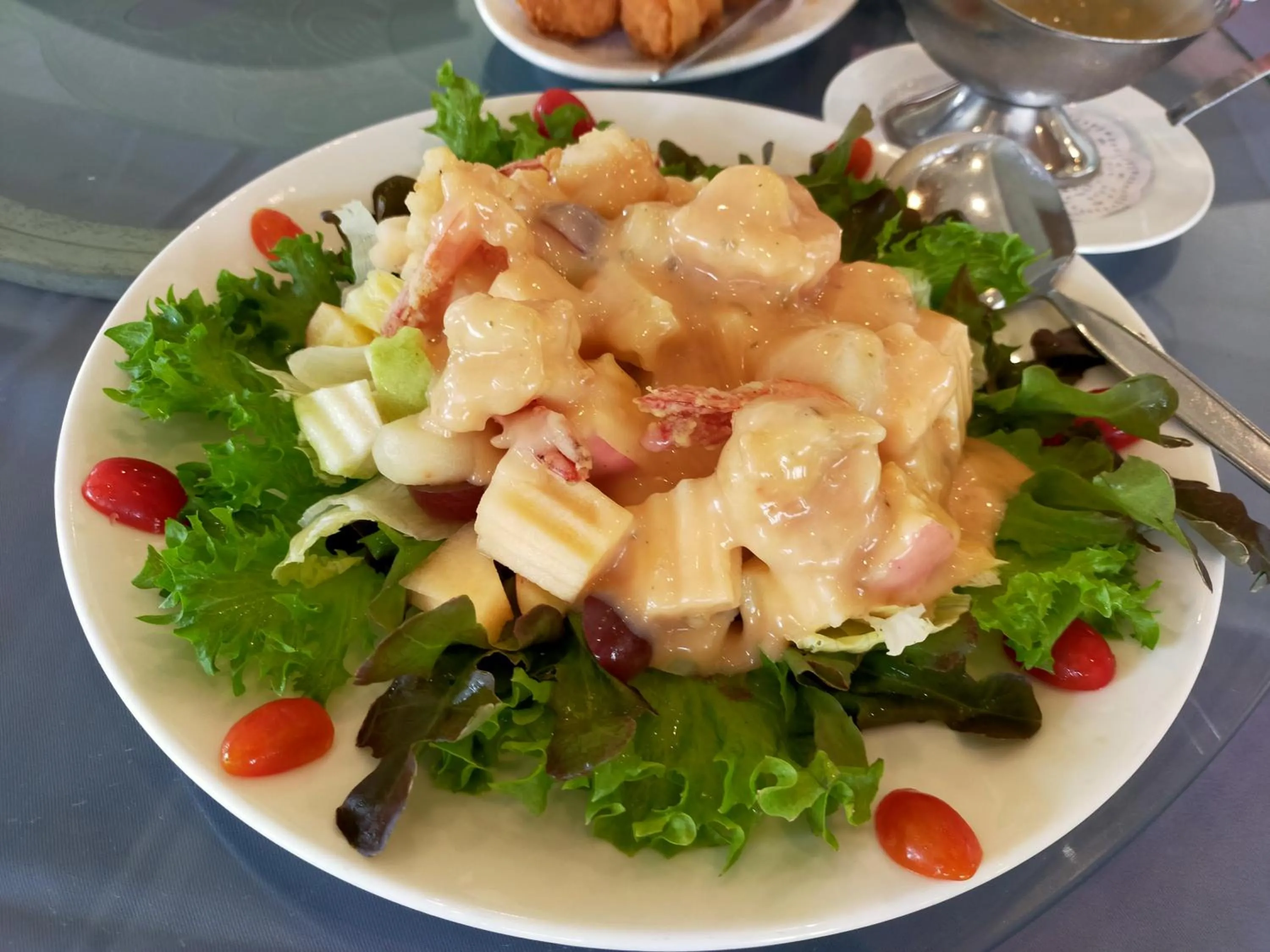 Food in Thumrin Thana Hotel