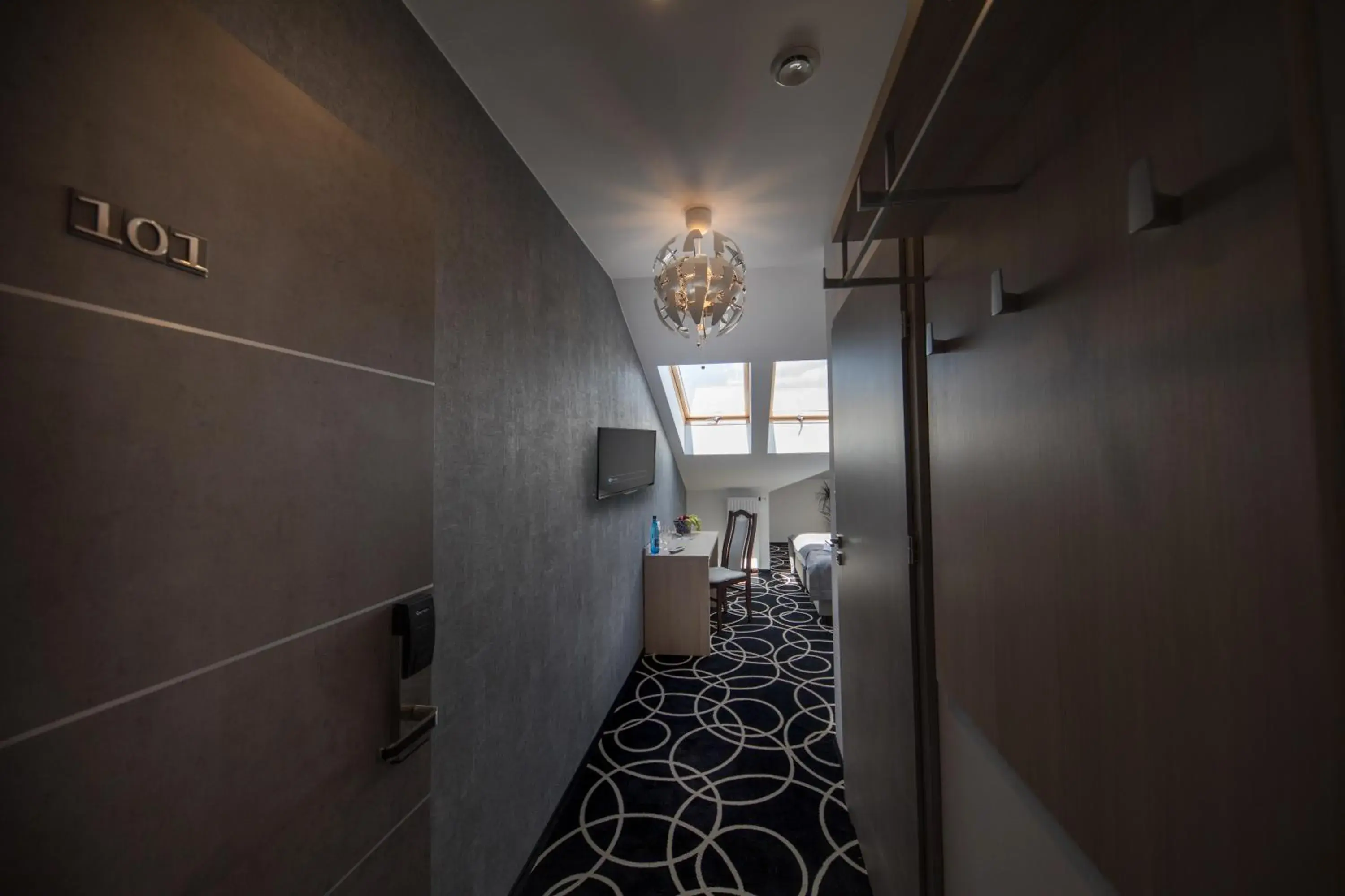 Deluxe Triple Room - single occupancy in Gościniec Pod Lasem Deluxe Triple Room - single occupancy in Gościniec Pod Lasem