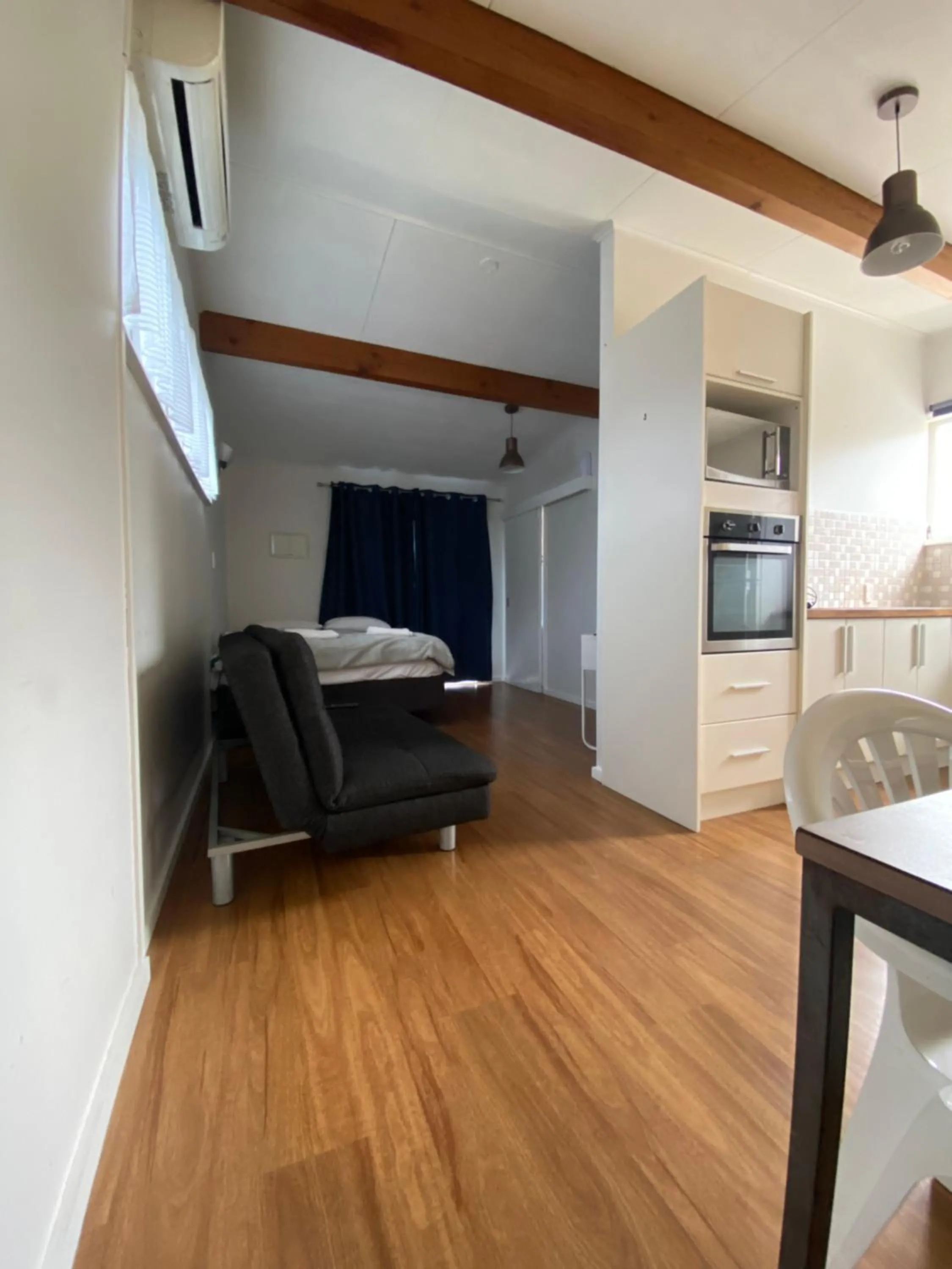 Featherston Motels And Camping