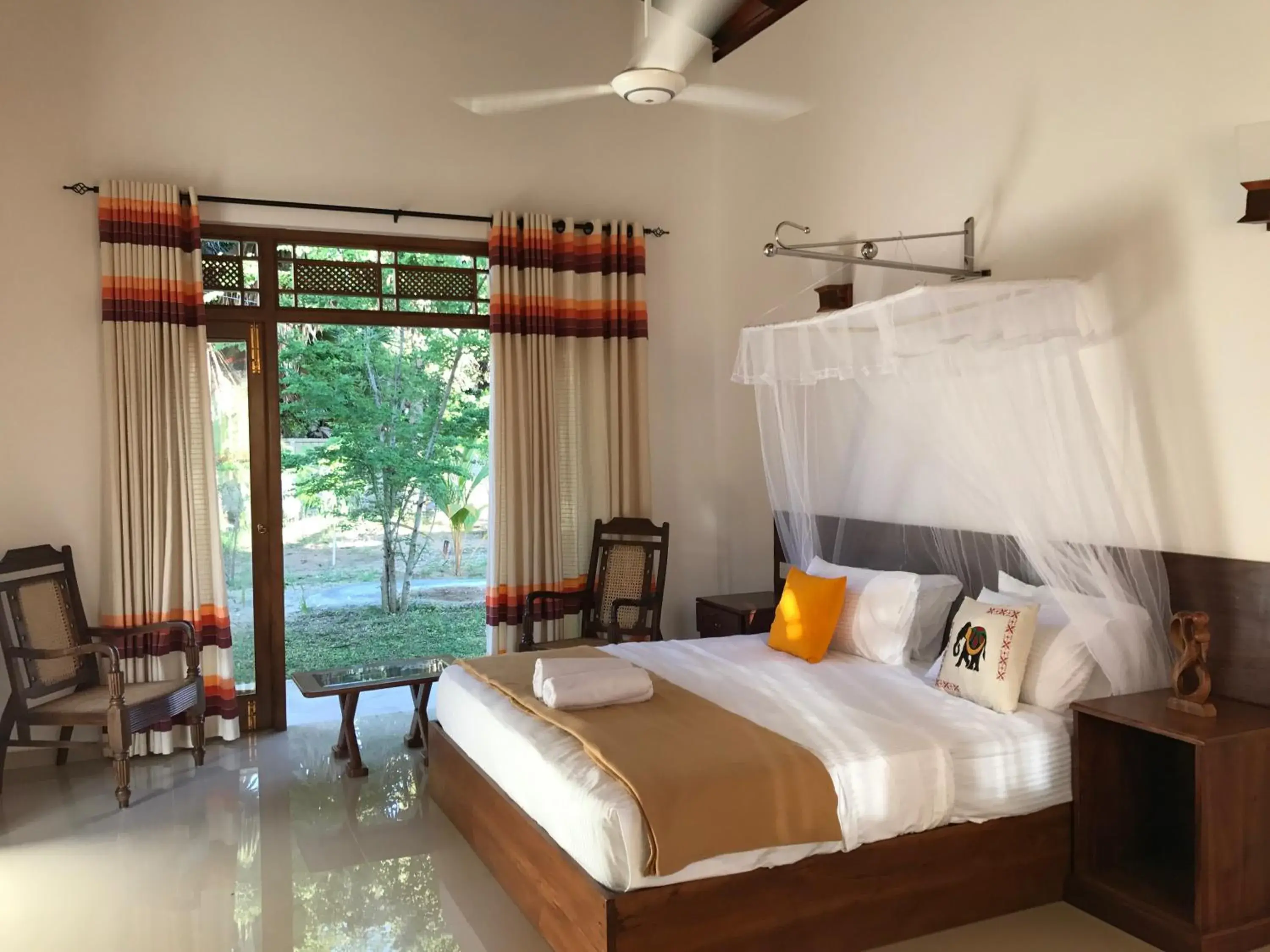 Deluxe Double Room with Garden View in Aki Villa Deluxe Double Room with Garden View in Aki Villa