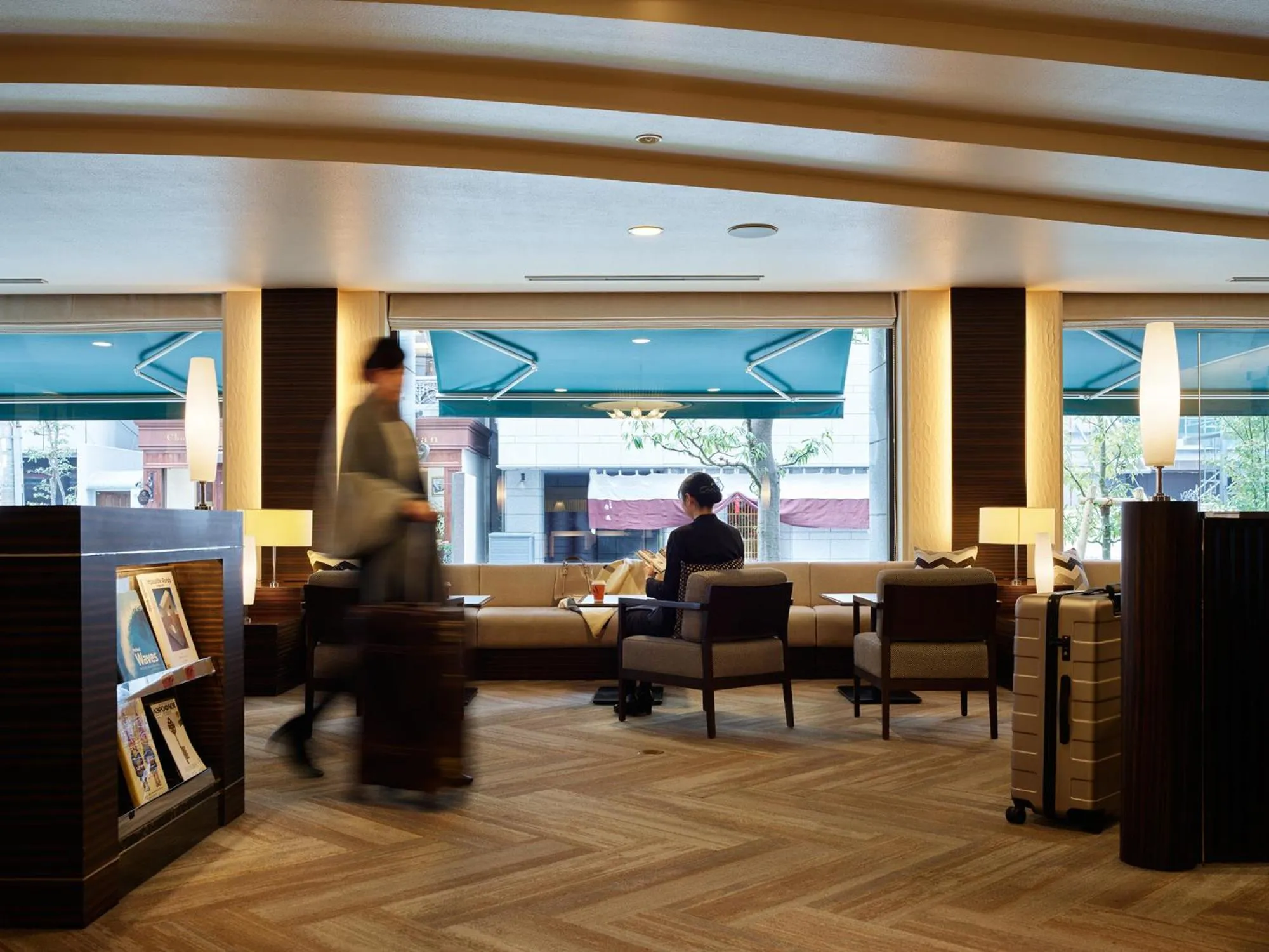 Communal lounge/ TV room in Mitsui Garden Hotel Osaka Yodoyabashi